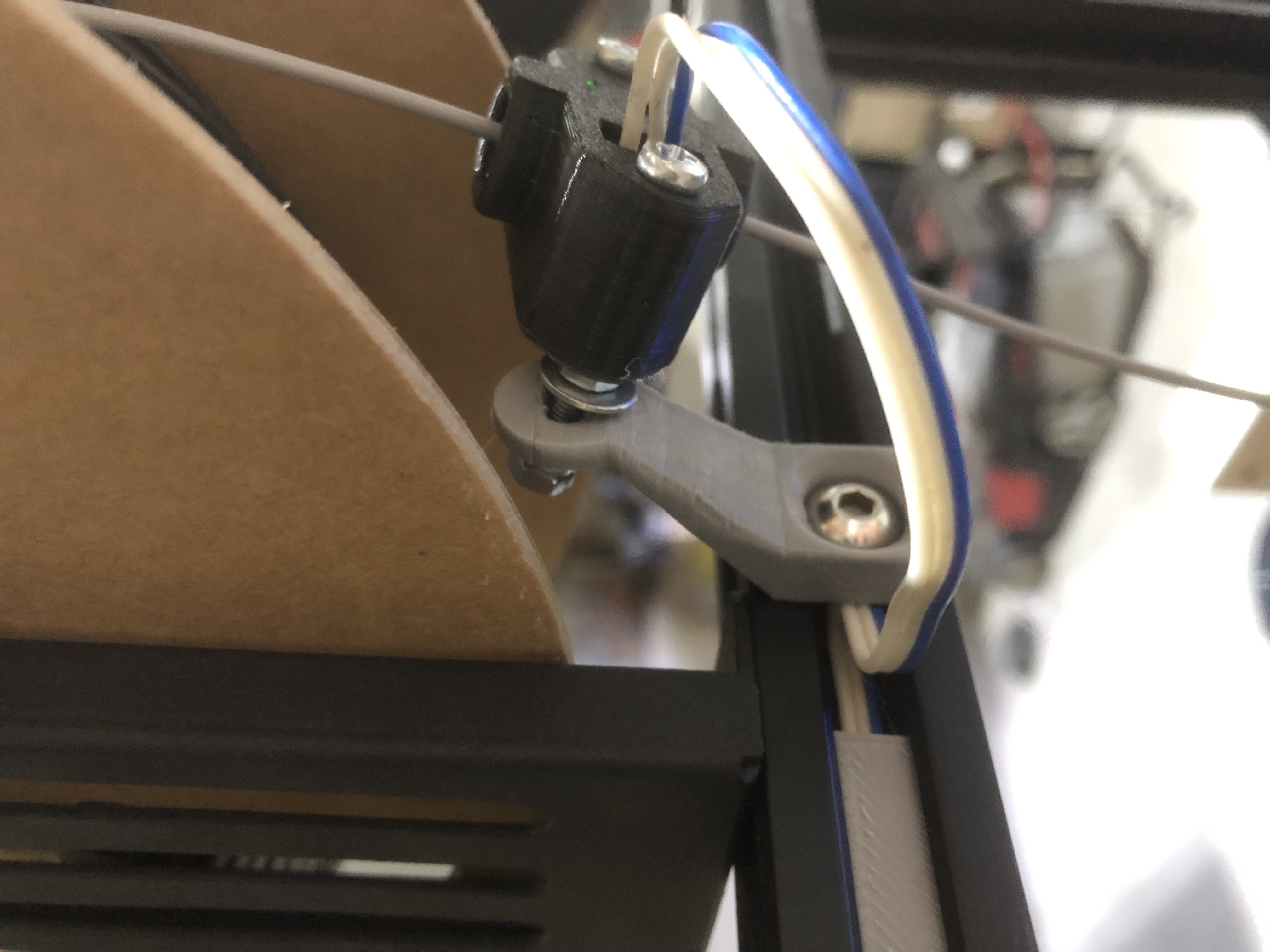 2020 holder for filament sensors or other items