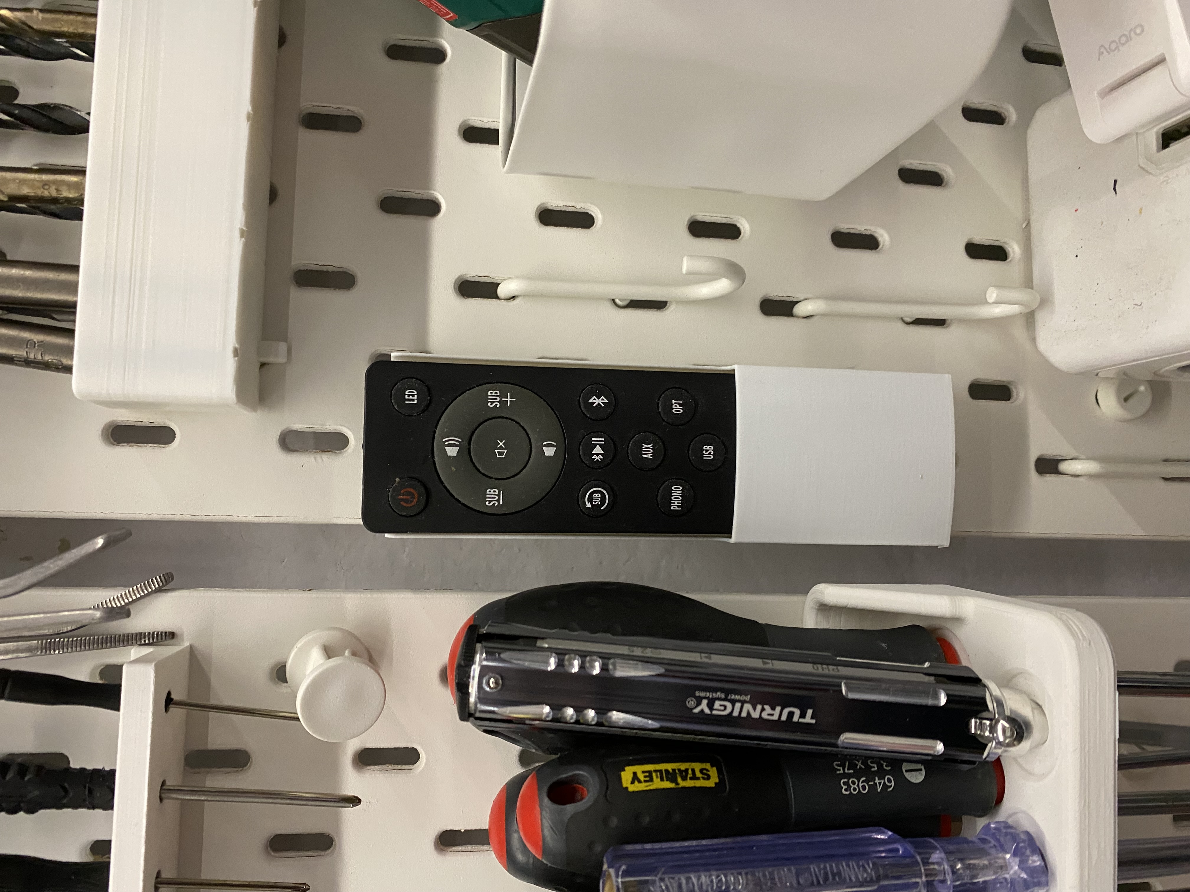 Klipsch Remote Holder for Skadis (beta)