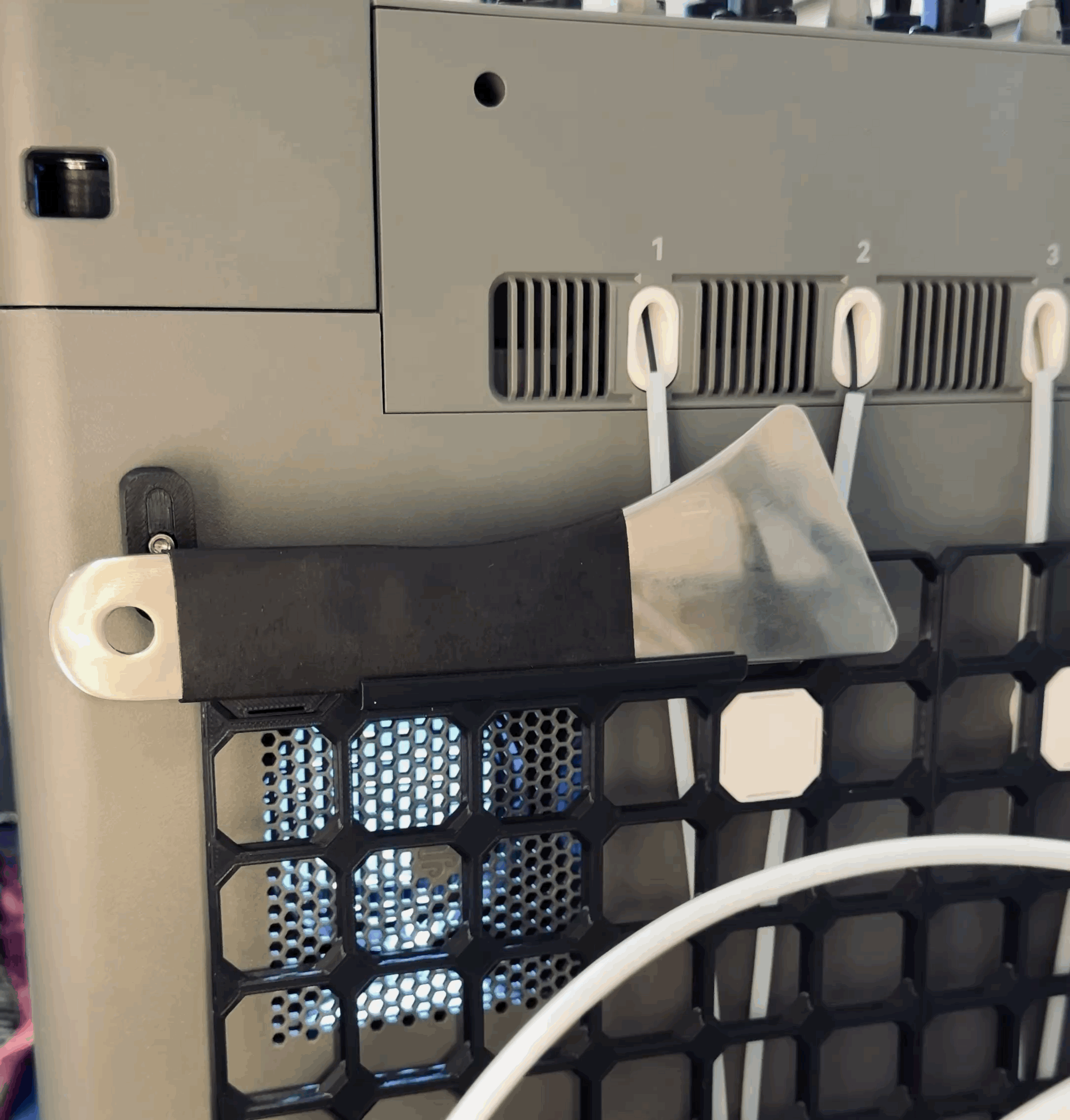 Magnetic Spatula Scraper Holder - Multiconnect