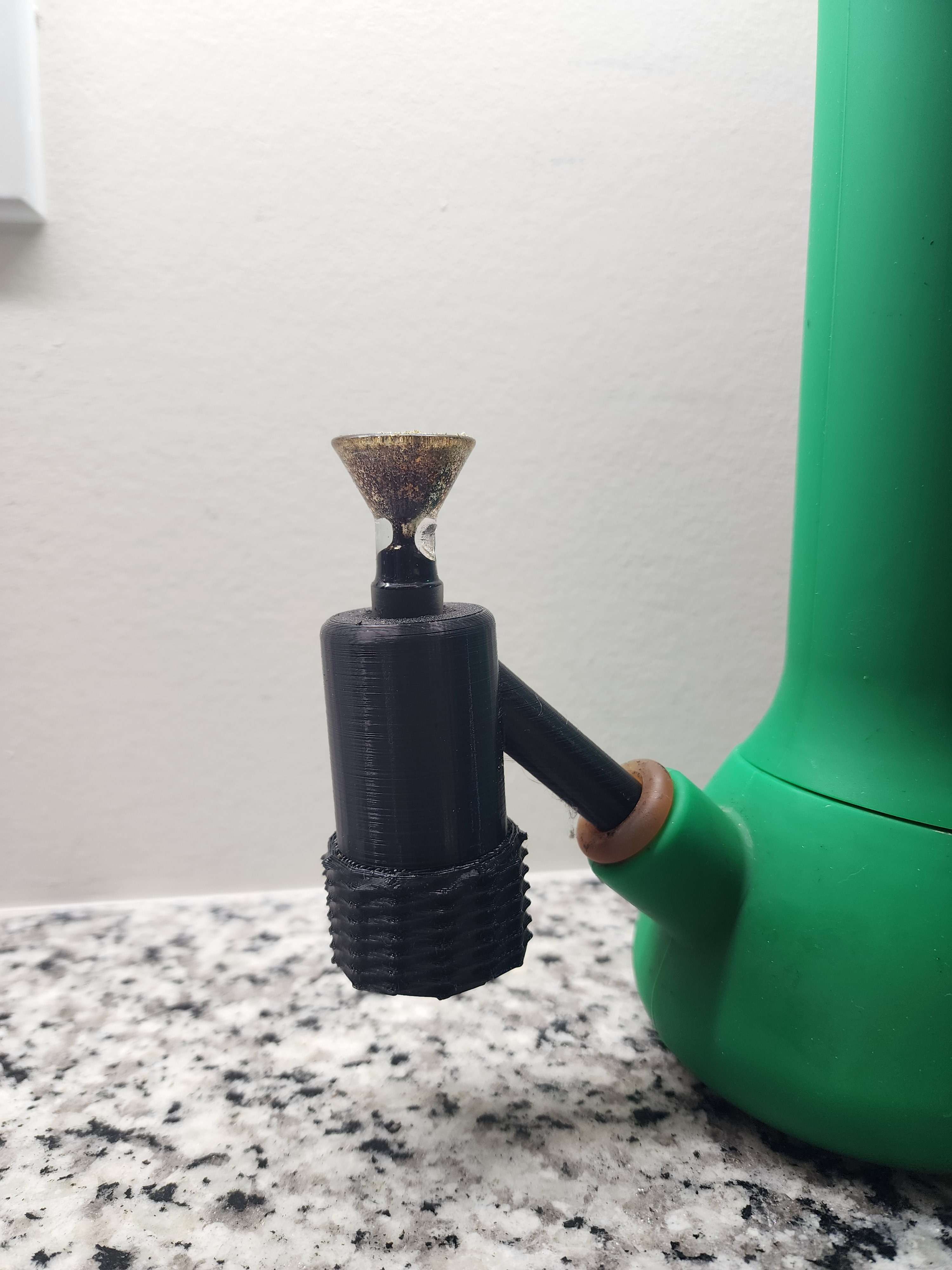 14mm Ash Catcher With Removeable Ash compartment.