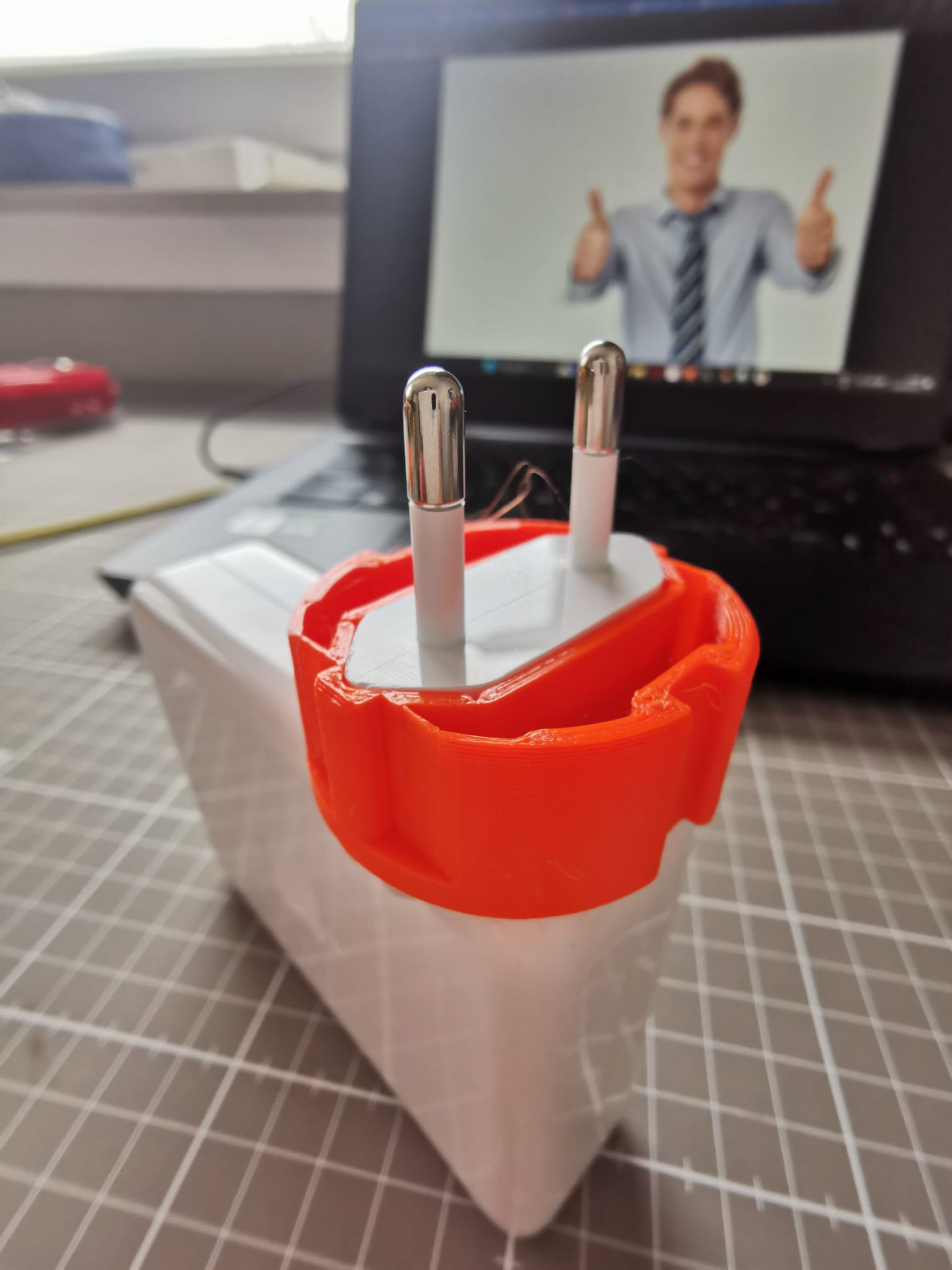 Europlug Schuko Adapter — miniatura 3