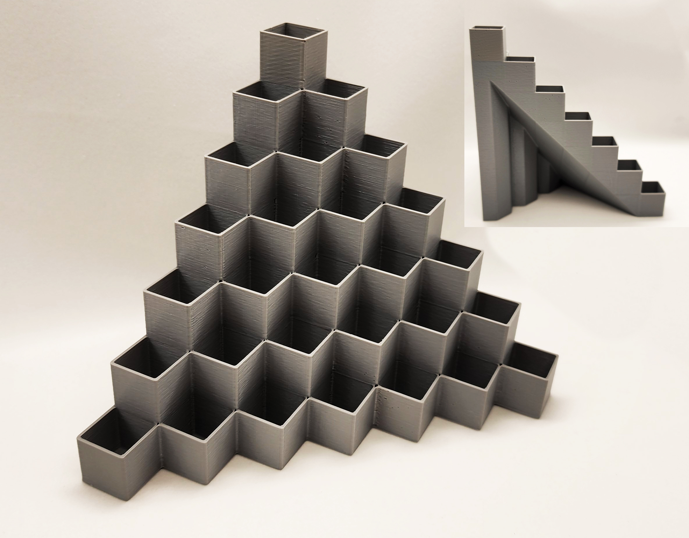 ◈ Q-Bert Caddy ◈