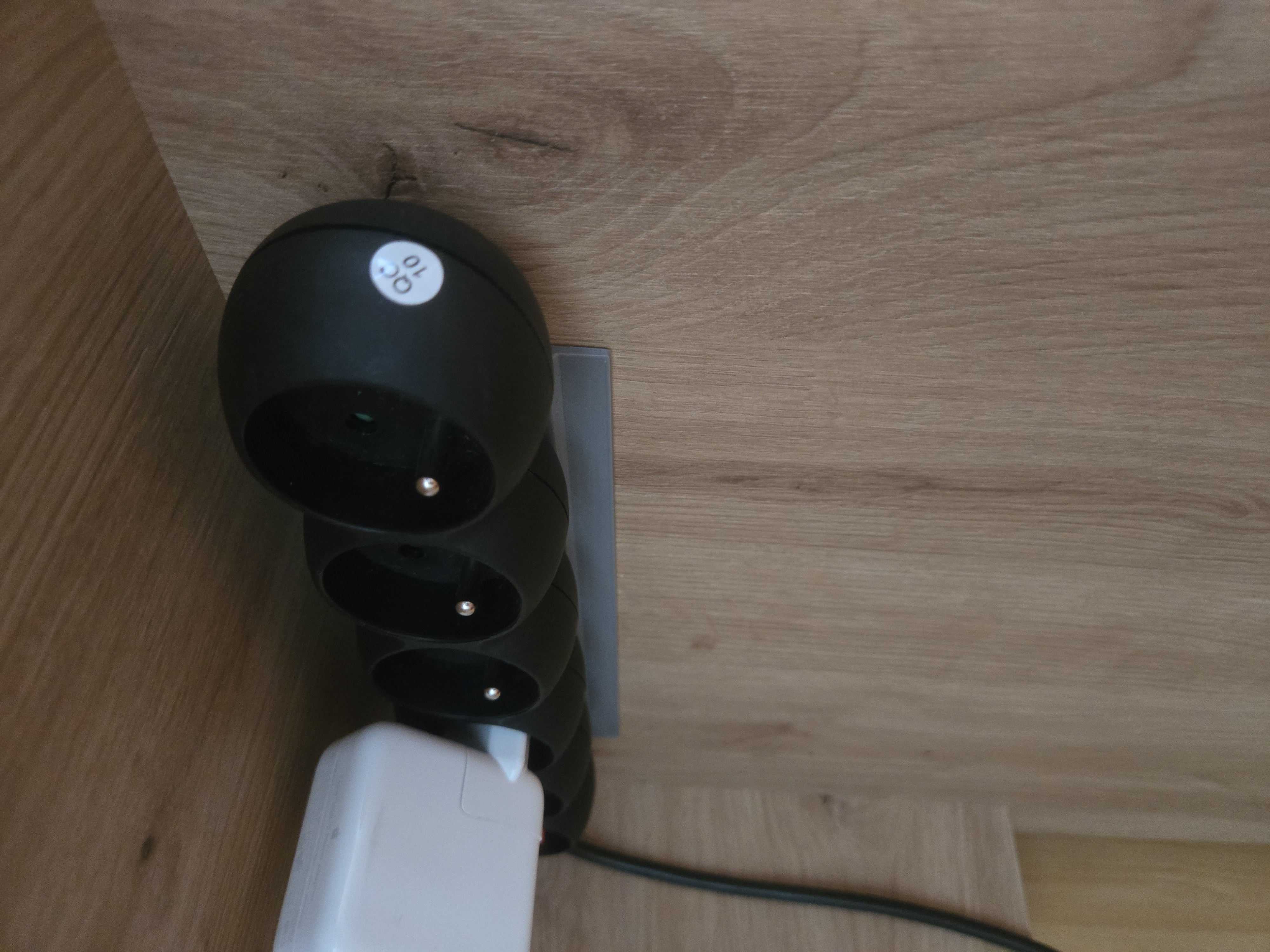 Cable extension holder