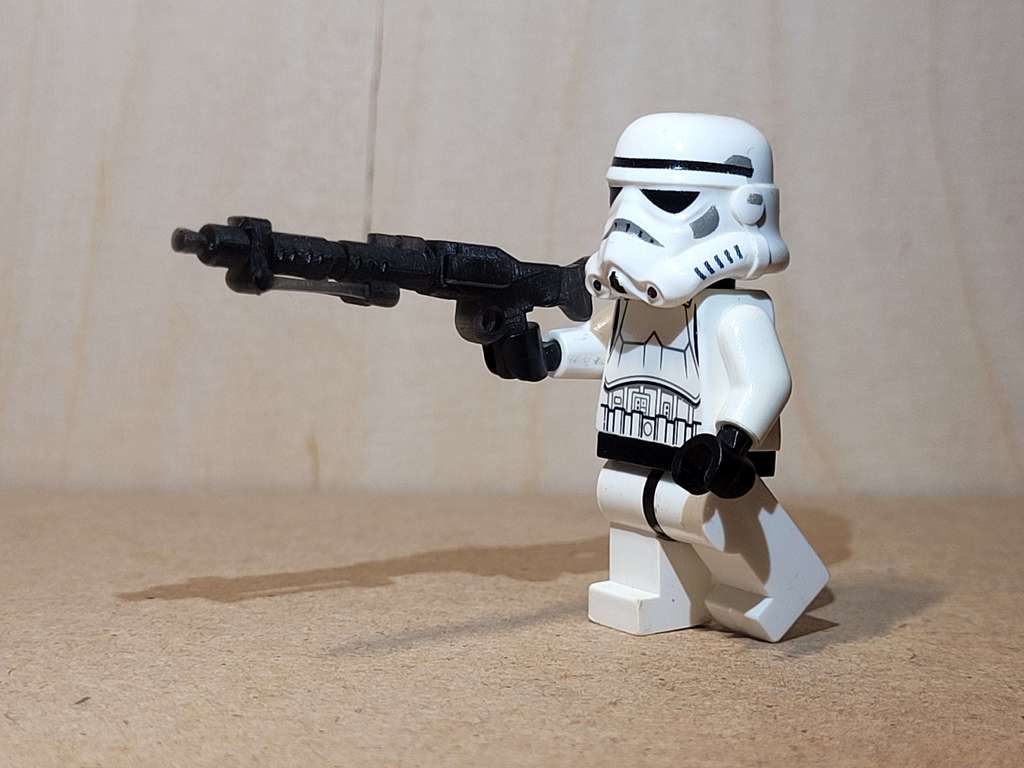 DLT-19 heavy blaster rifle