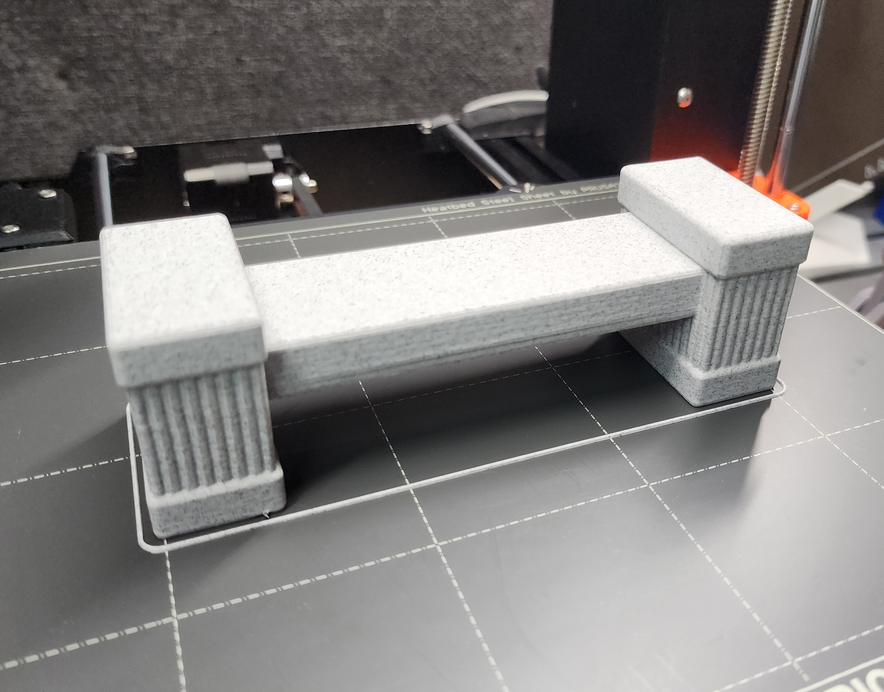 Miniatura 3 do modelo 3D Cemetery Benches