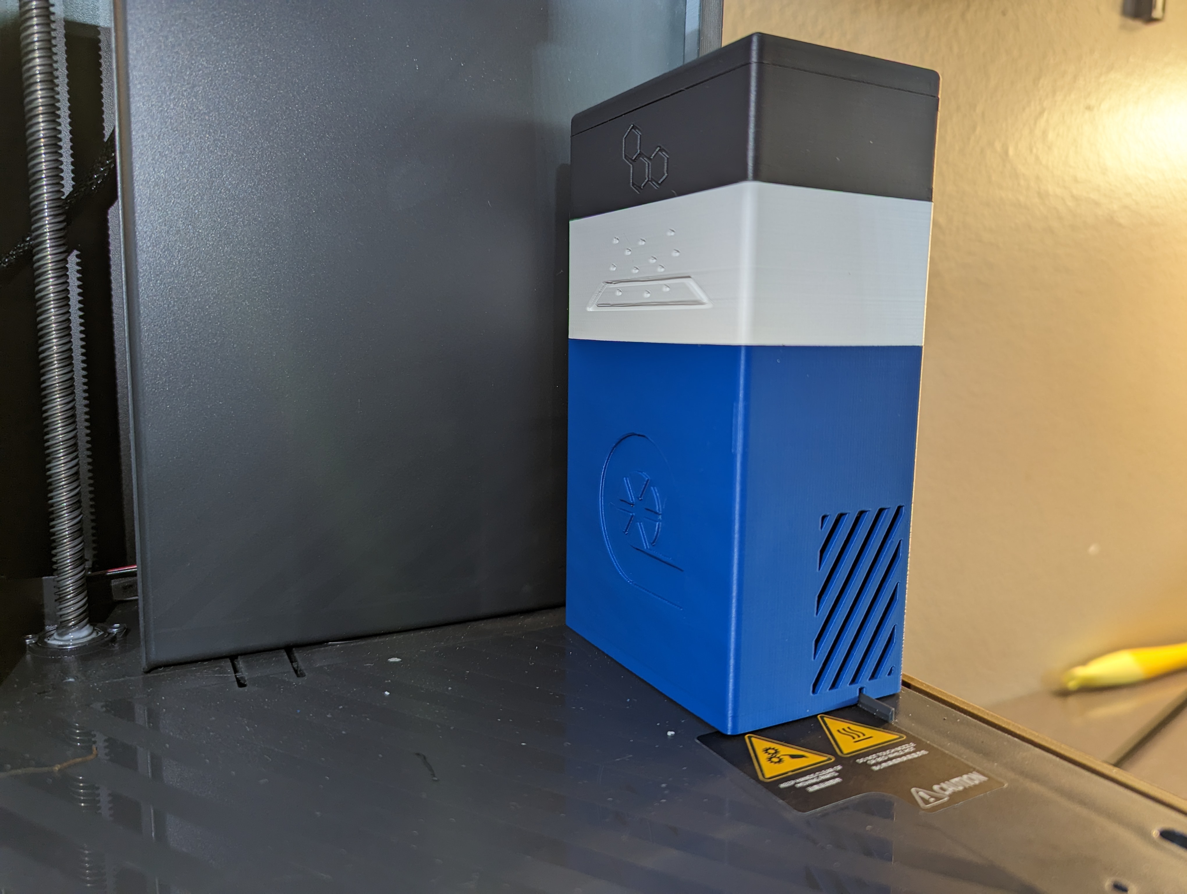 Bambu Lab P1P and X1C "CentriBox" HEPA and Carbon Filter by Ramathorn15