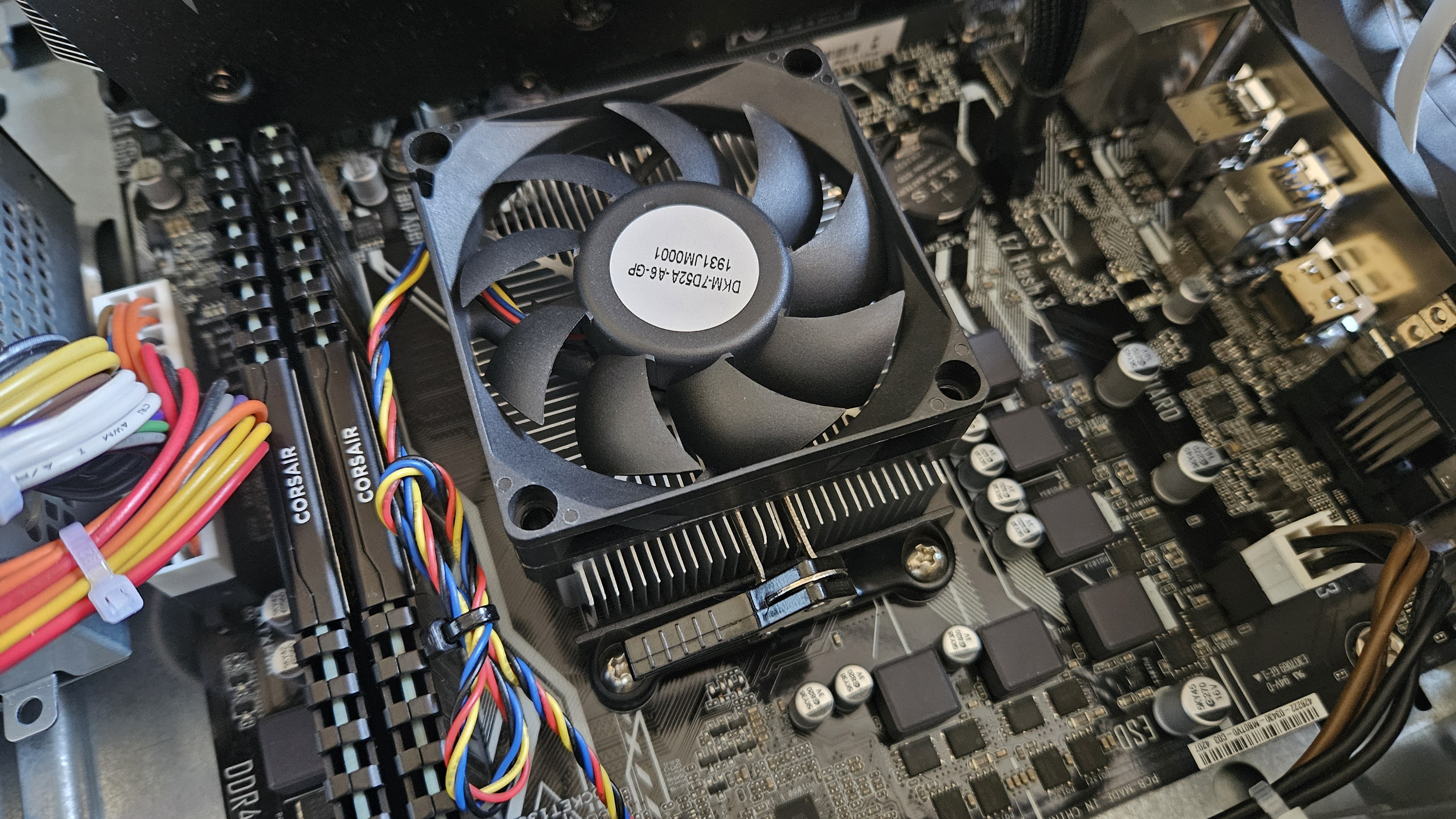 80mm PC Fan to 70mm Mounting Plate / Adapter — miniatura 5