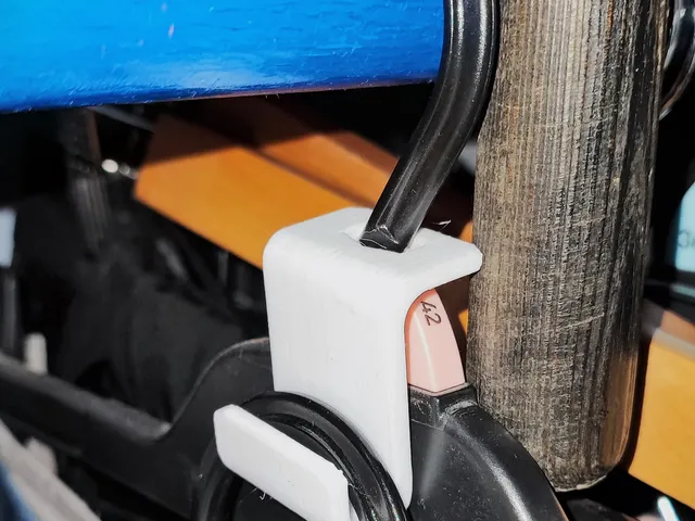 Plastic hanger holder for coats