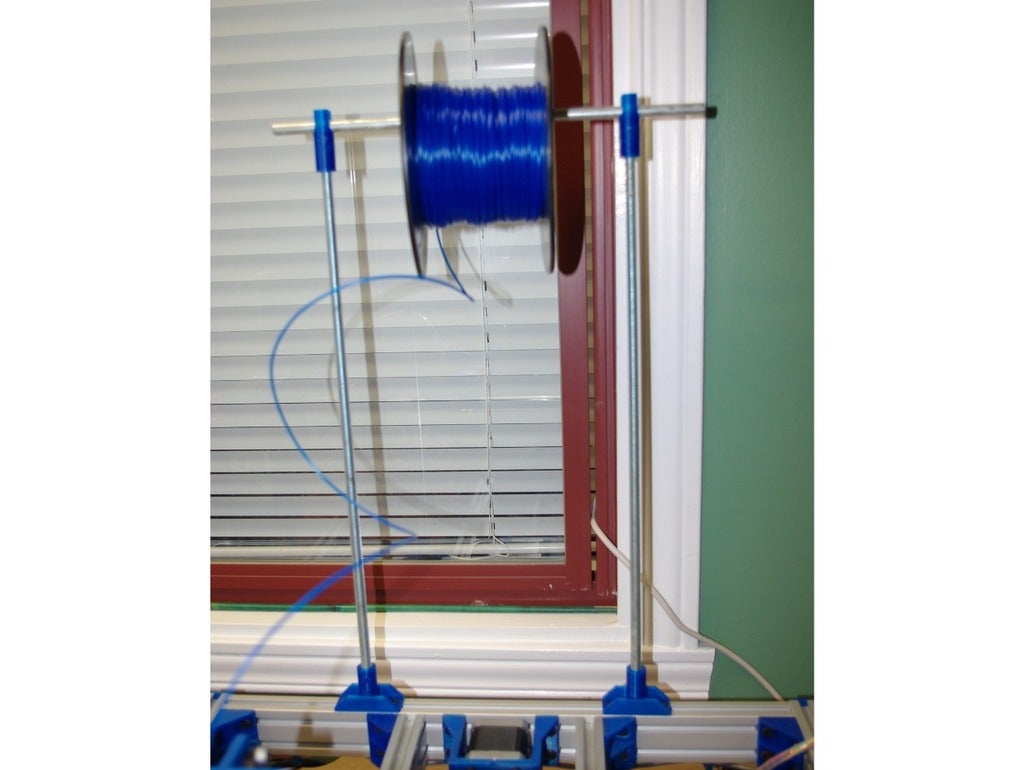 Another Spool Holder for an aluminium extrusion based 3D printer