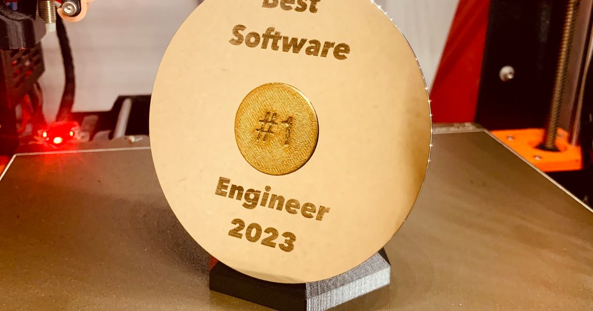 trophy-from-old-3-5-hdd-by-daniel-kasprowicz-download-free-stl-model