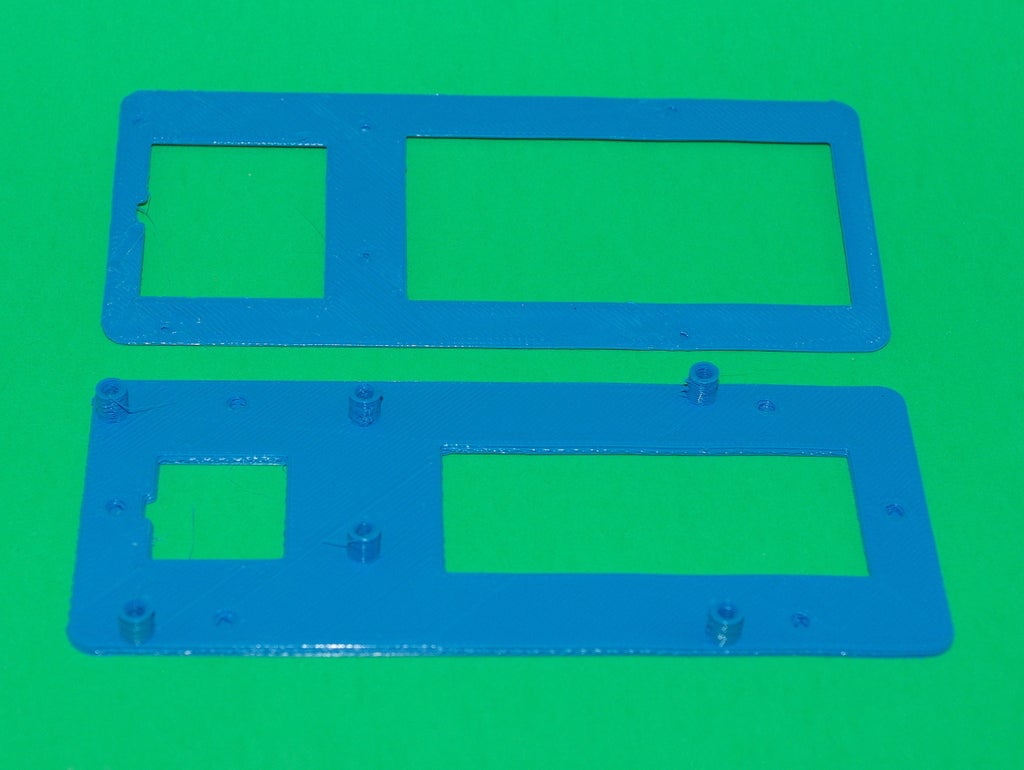 Miniatura 4 do modelo 3D pcDuino V2 Board Drilling And Mounting Plates