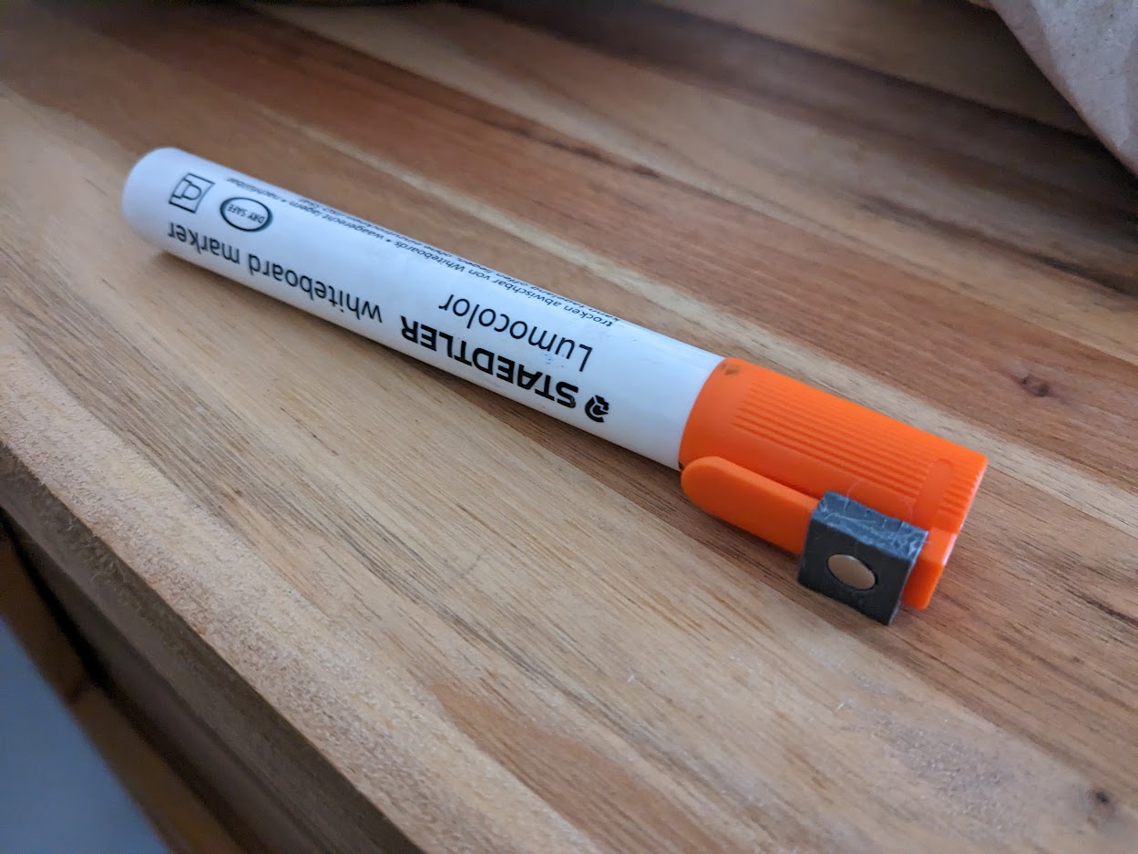 Magnetic Holder for STEADTLER Whiteboard Markers