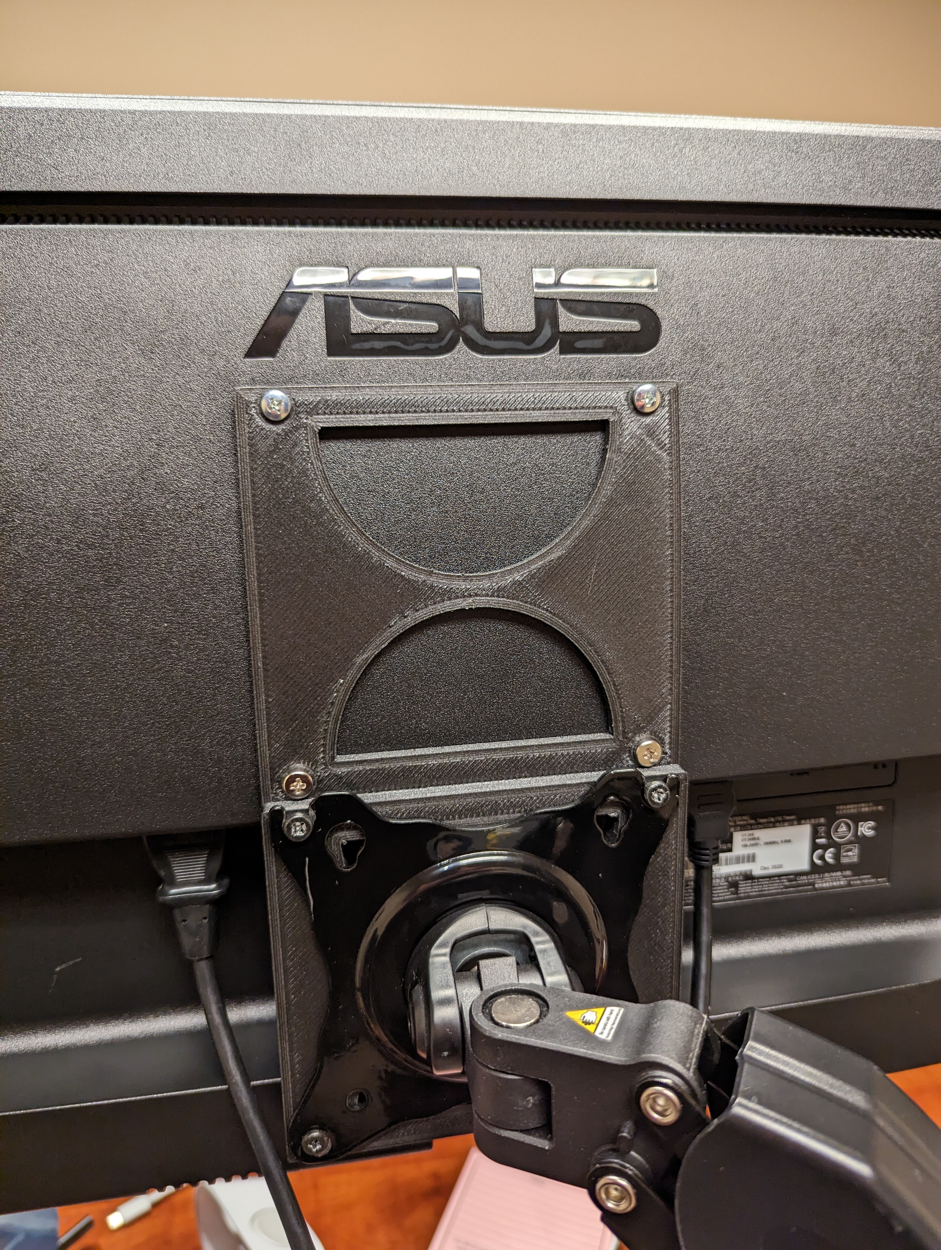 VESA Display Mount Extender/Riser Bracket