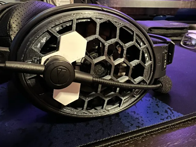 Sennheiser 6x0 Hex Grille - Boom Mic Mount