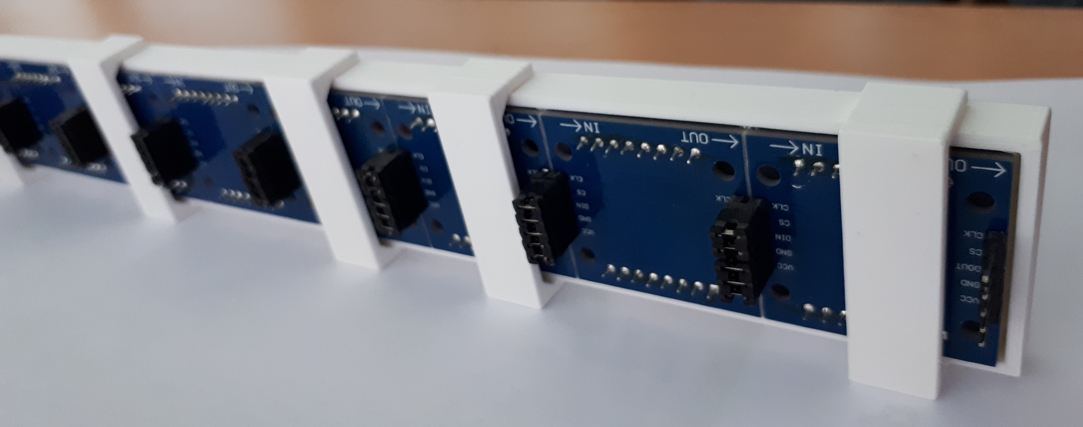 Miniatura 4 do modelo 3D Dot matrix display Clock frame with shader