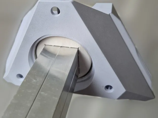 Starlink Mini - 30mm square pipe adapter
