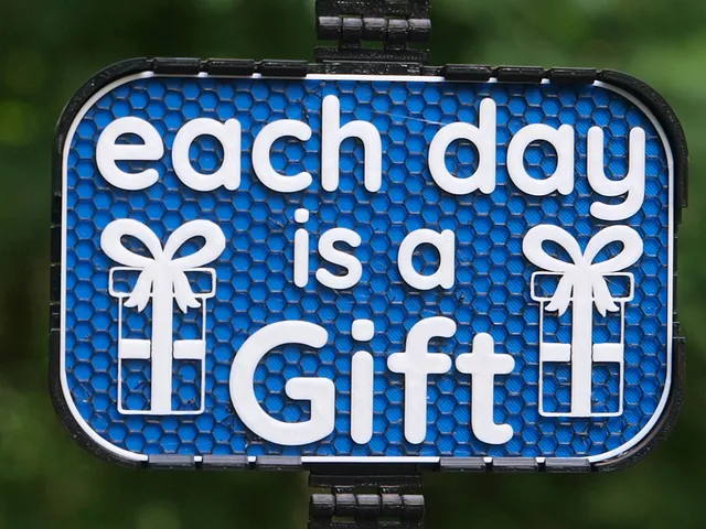 Each Day is a Gift sign