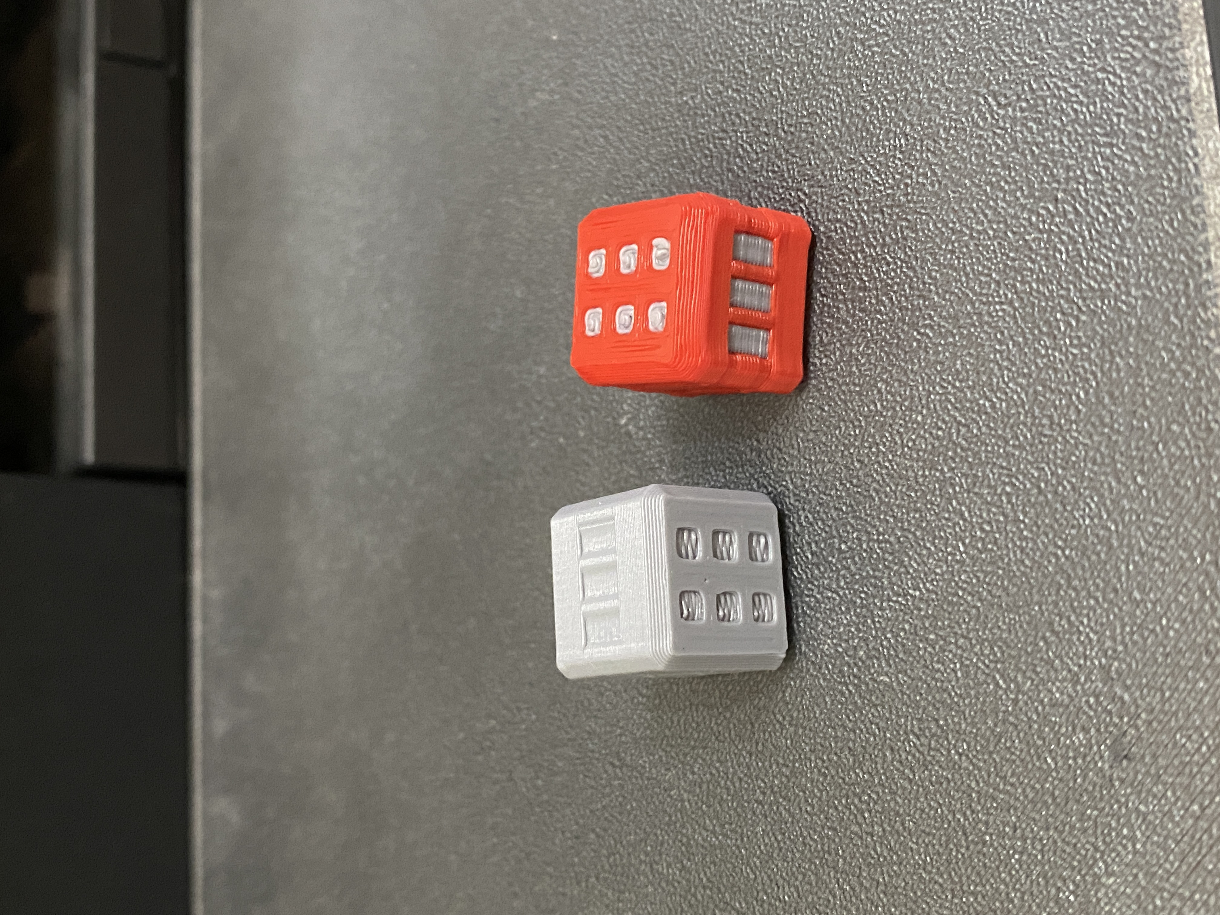 Balanced dice (try to)