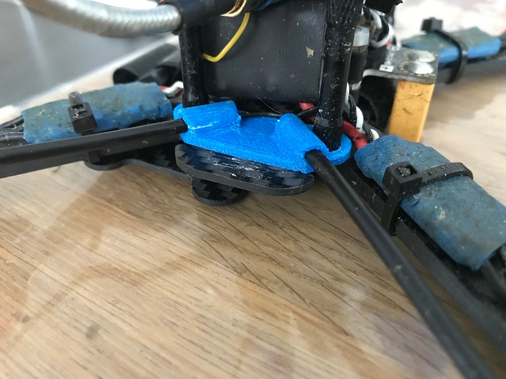 Realacc Genius 215 Antenna Tube Mount