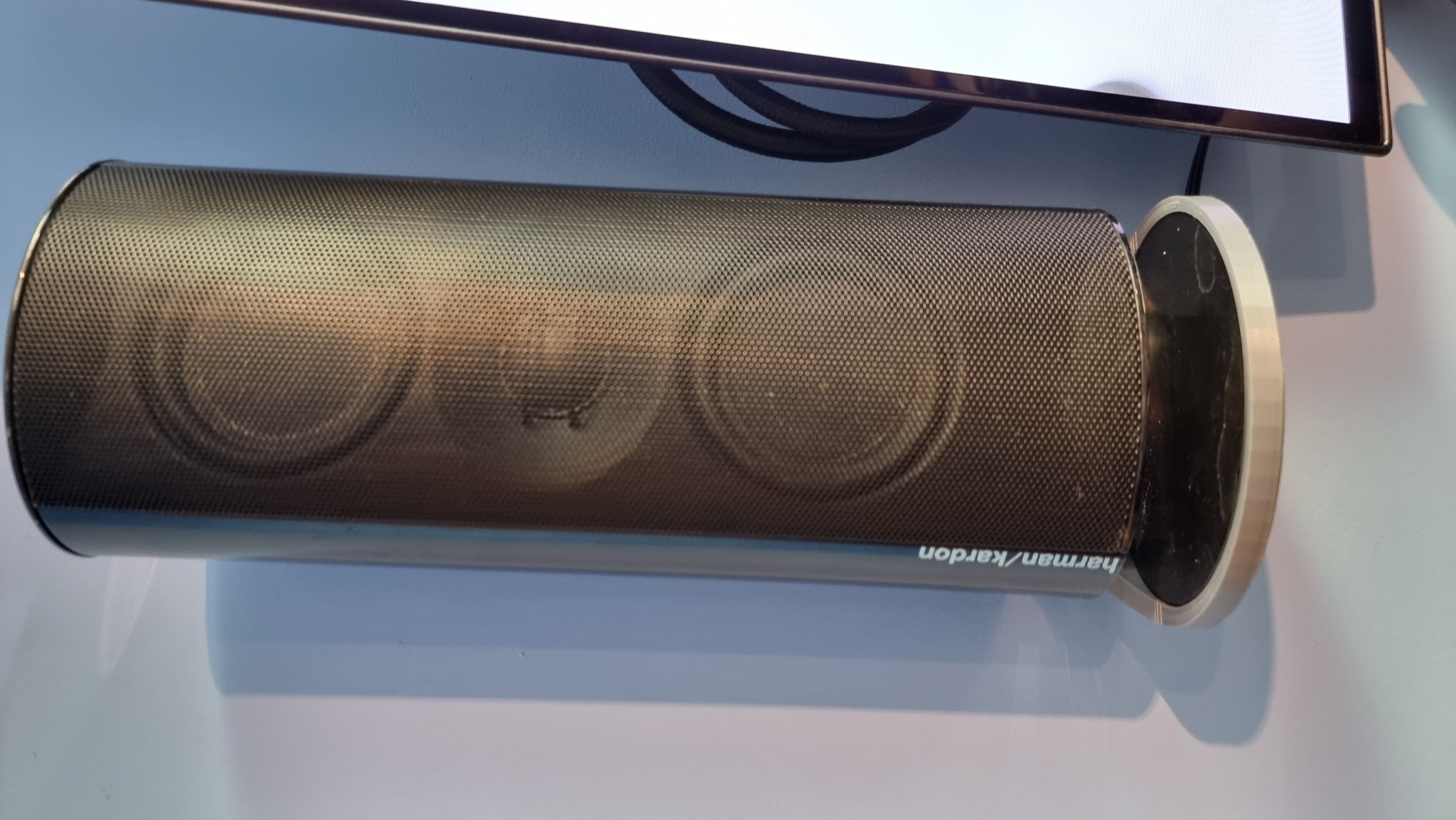 Harman Kardon Speaker Wall Mount by spamy666 Download free STL model