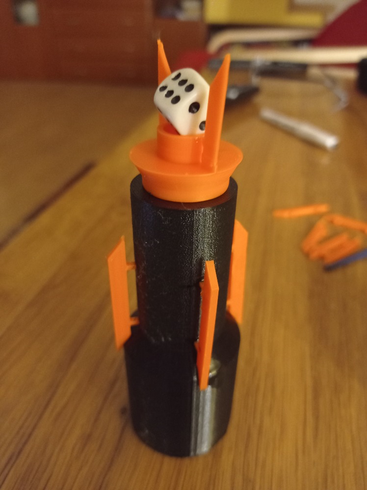Sauron tower for cube storage