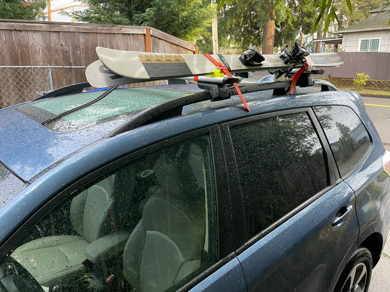 Ski Rack for t-rails roof racks - (Evo, etc) by dmptrcks