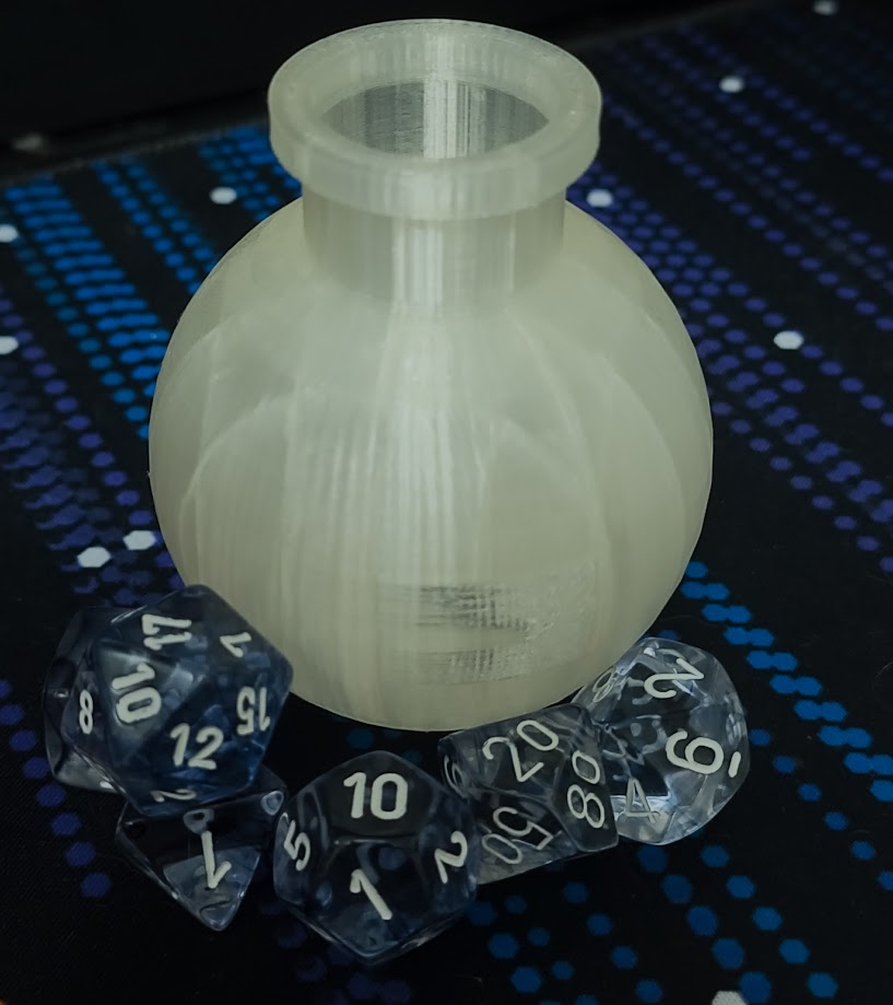 Miniatura 2 do modelo 3D Potion Bottle Dice Holder
