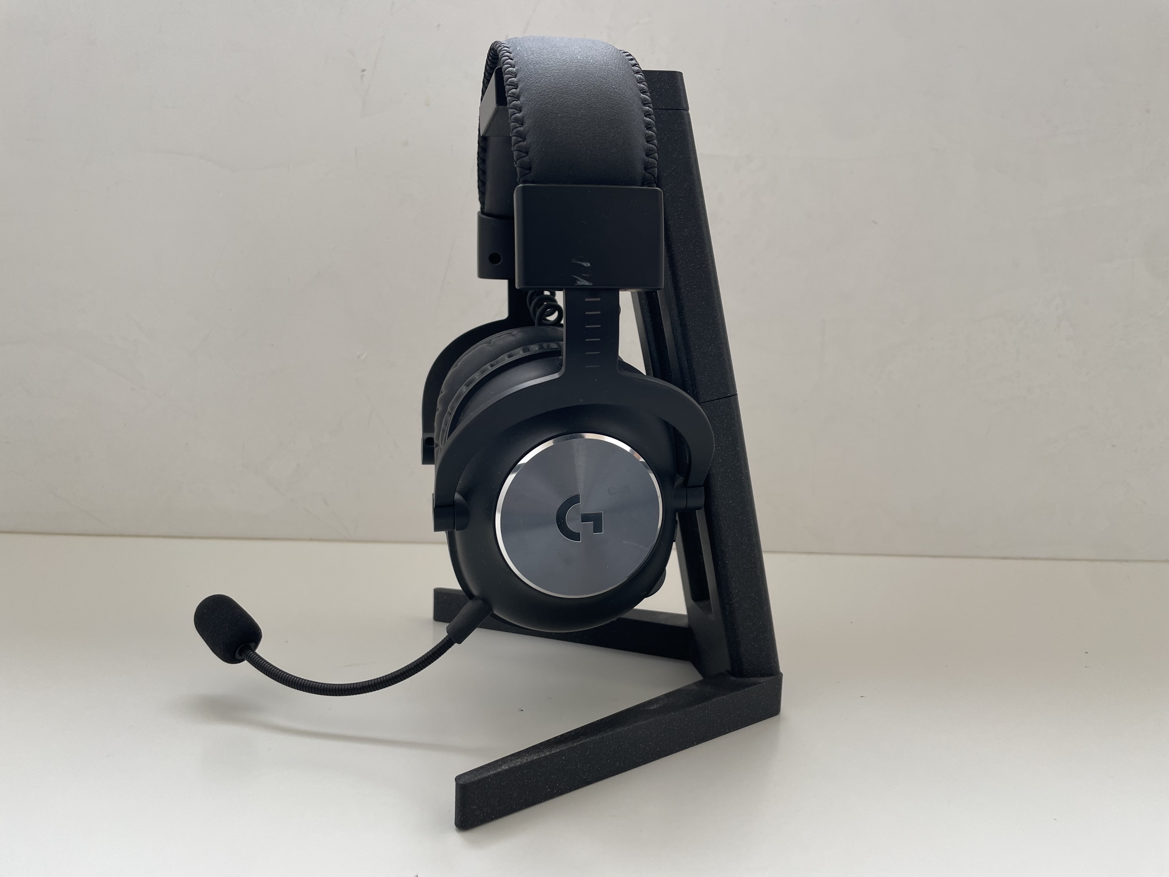 Miniatura 2 do modelo 3D Headset stand