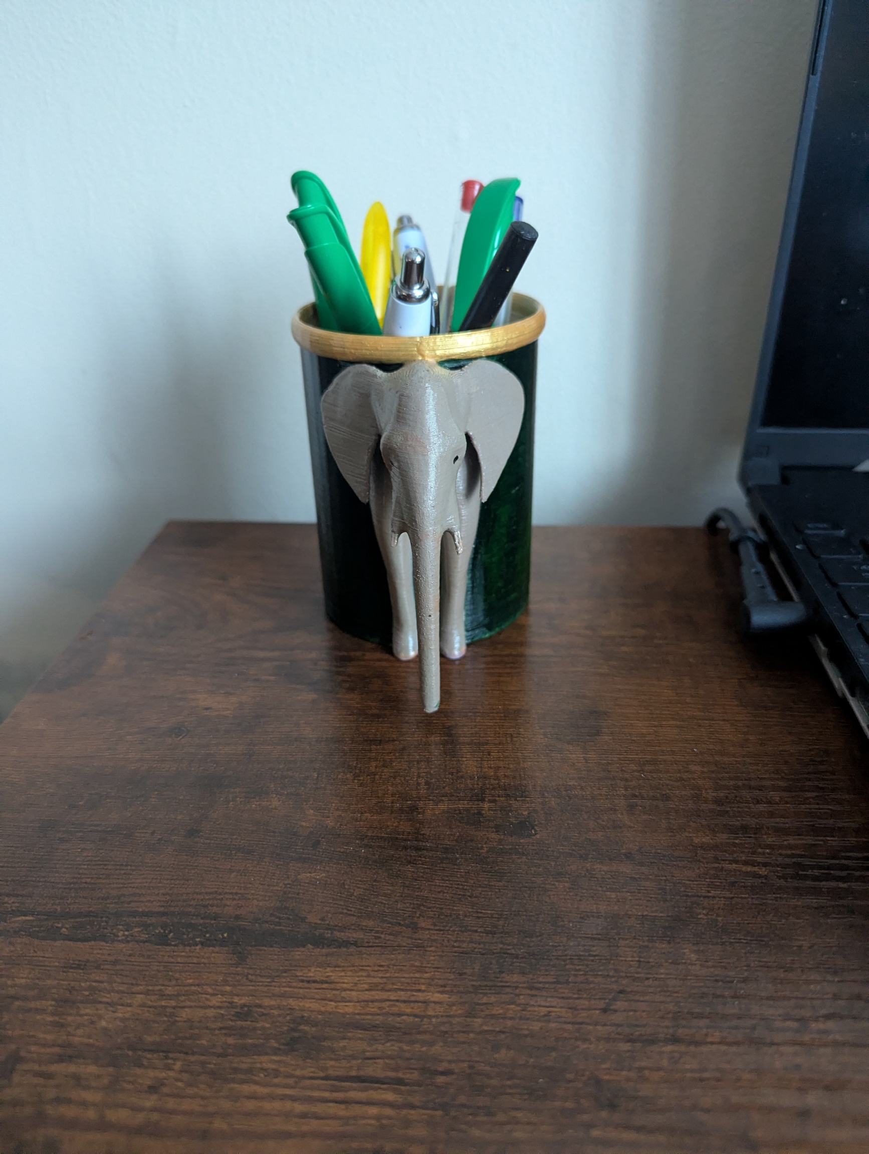 elephant pen box