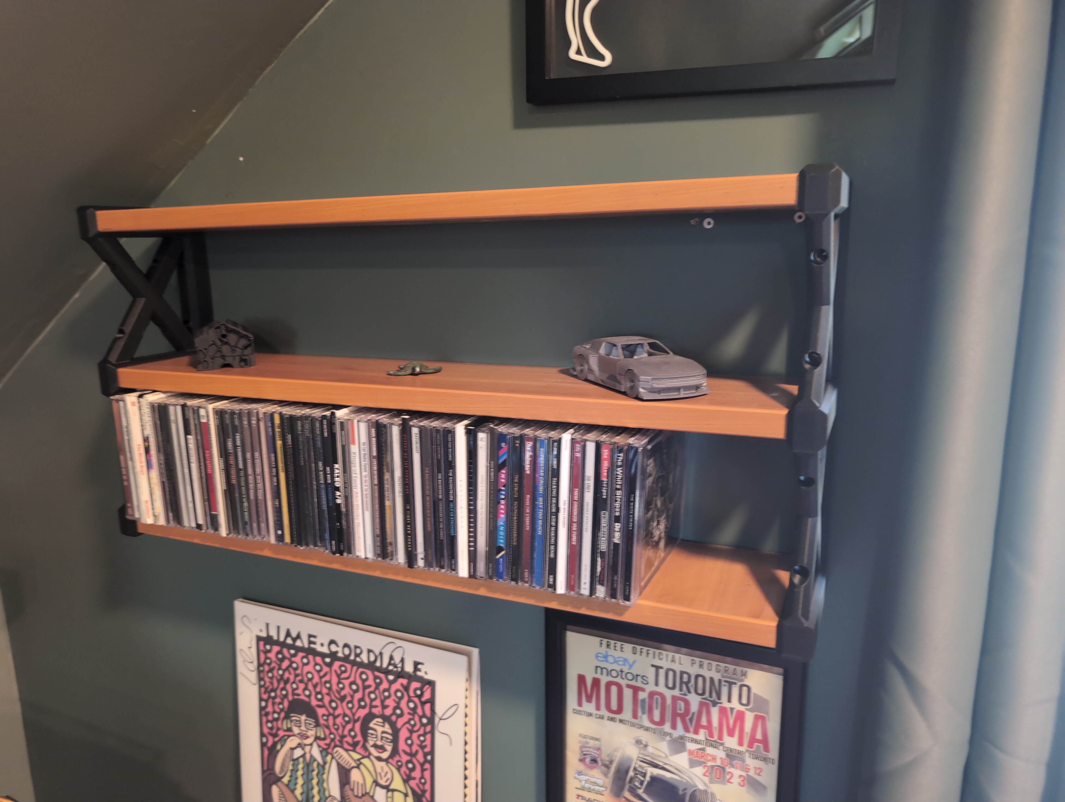 Miniatura 2 do modelo 3D CD shelf
