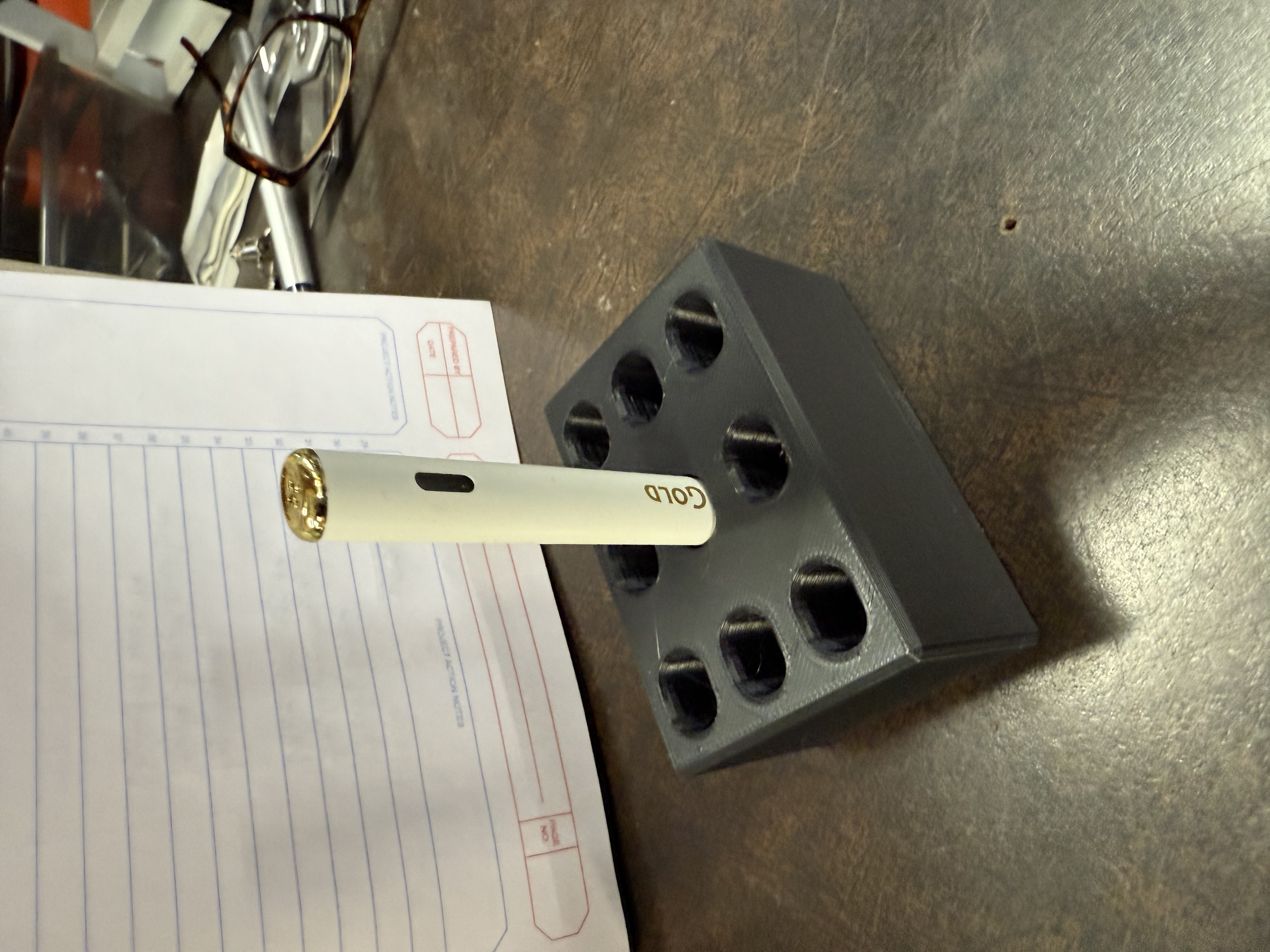 Pacific Gold Holder