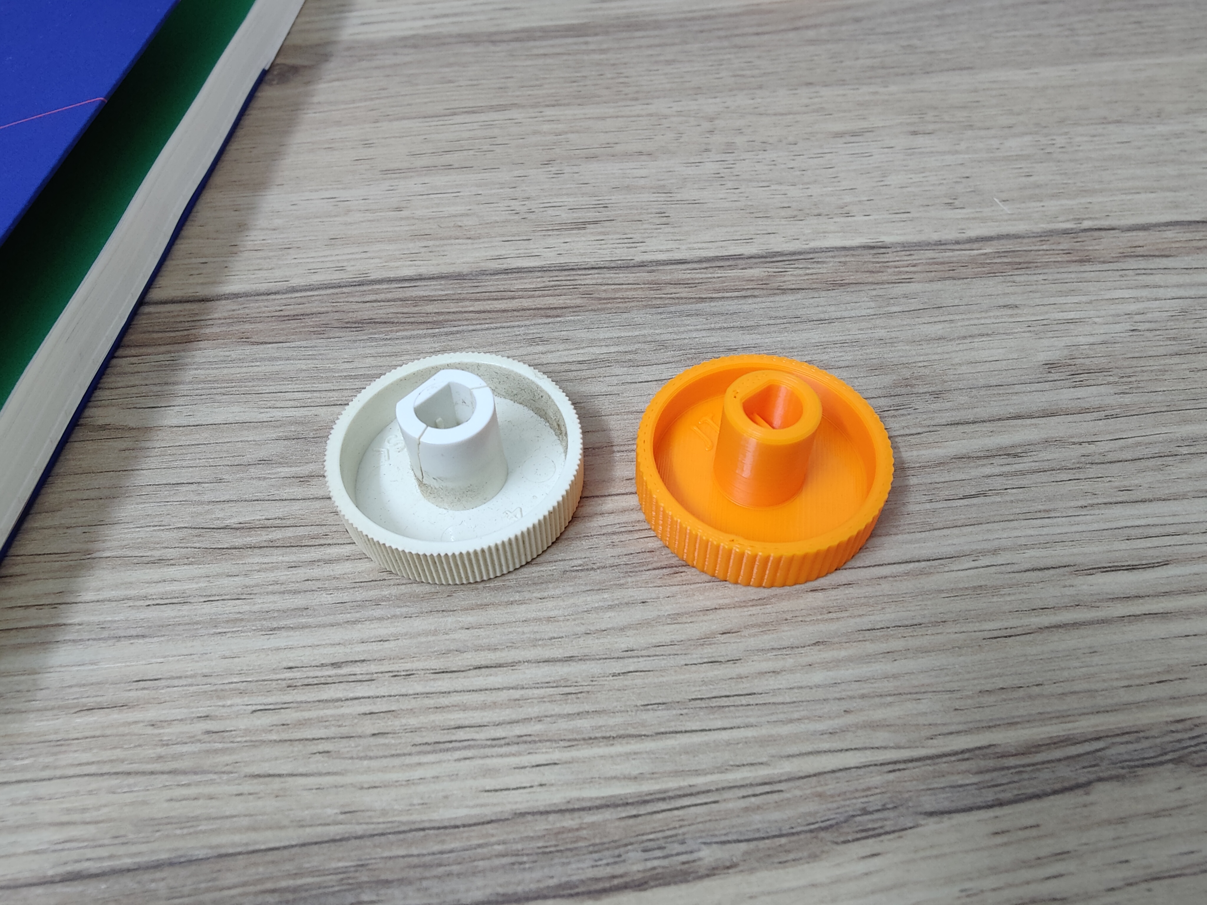 Miniatura 5 do modelo 3D KDK Ceiling Fan Knob Replace Part