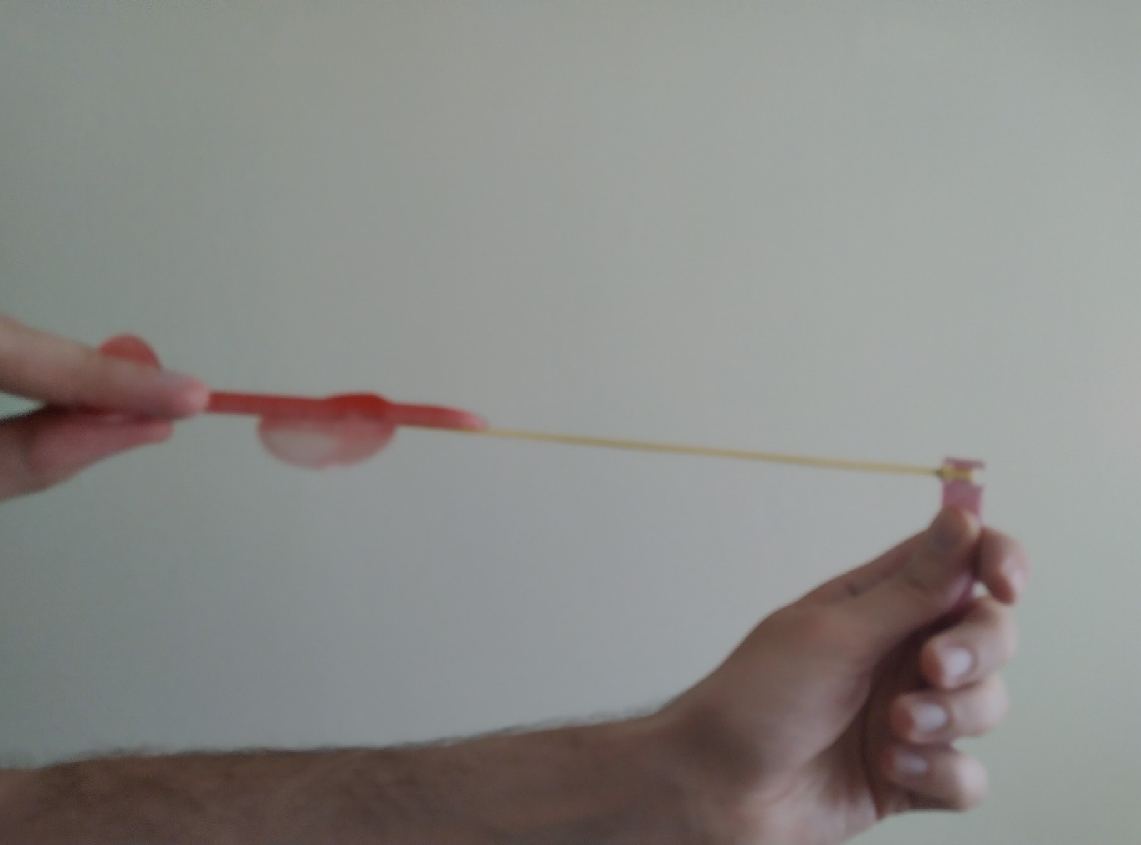 Glider with elasticband launcher by Eduardo Szesz Download free STL