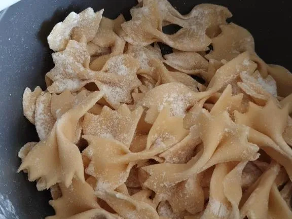 Pasta Cutter