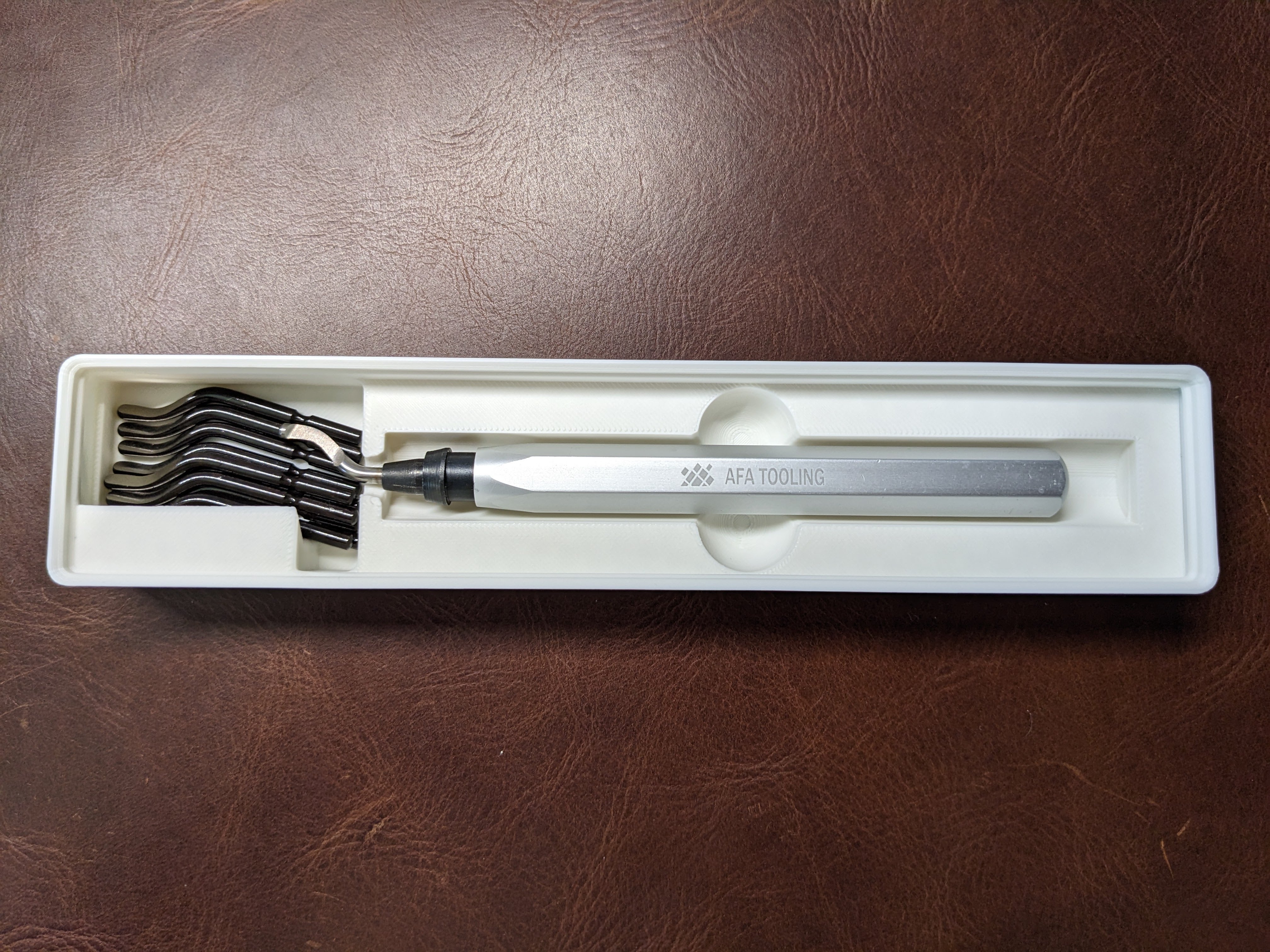 Gridfinity Deburring Tool Holder w/ Low Profile Blade Storage