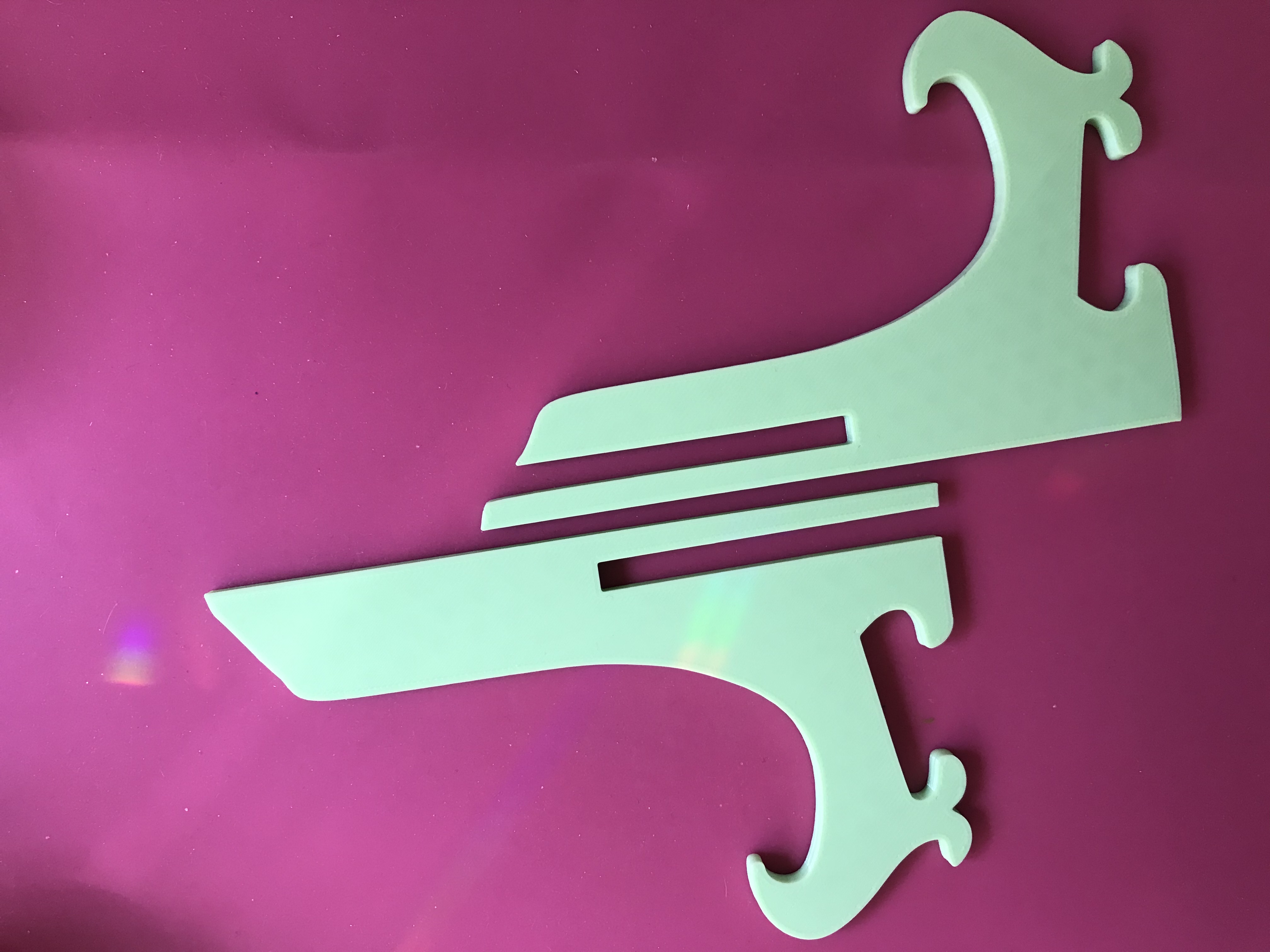 Interlocking Plate/Display Stand/Easel by Lacemaker Download free STL