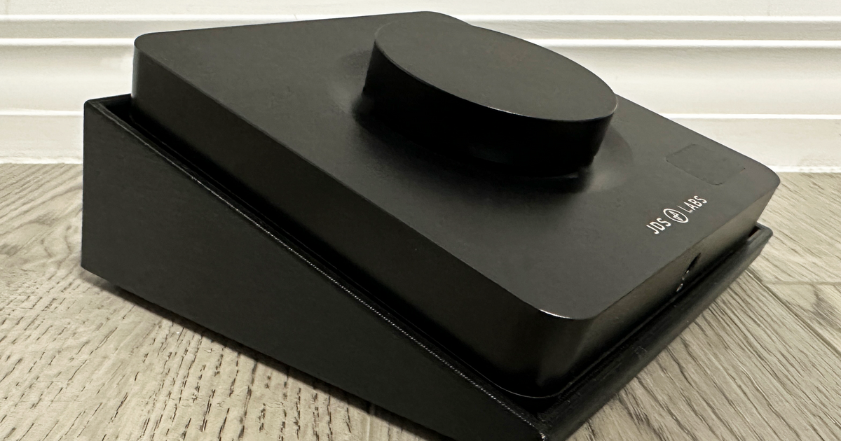 JDS Labs Element / EL Amp / EL Dac Angled Stand by theblackshane