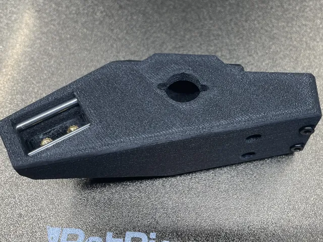 Modified Bed Arms w. Threaded Inserts - RatRig V-Core 3.1