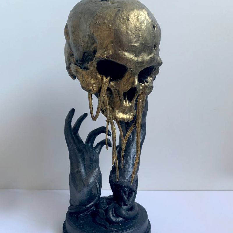 b4b_skullthrophy1.jpg