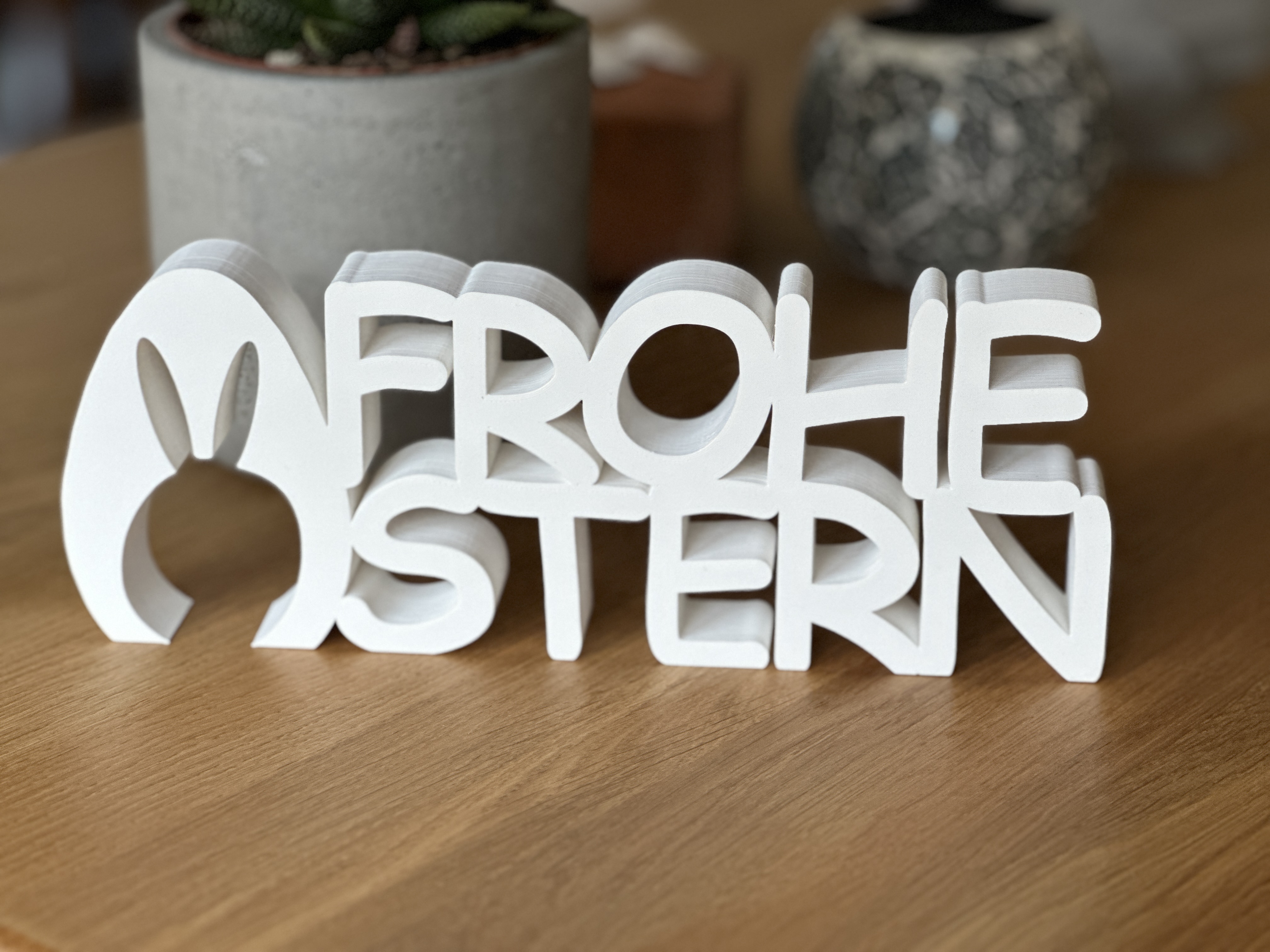 Frohe Ostern (Happy Easter) text decoration