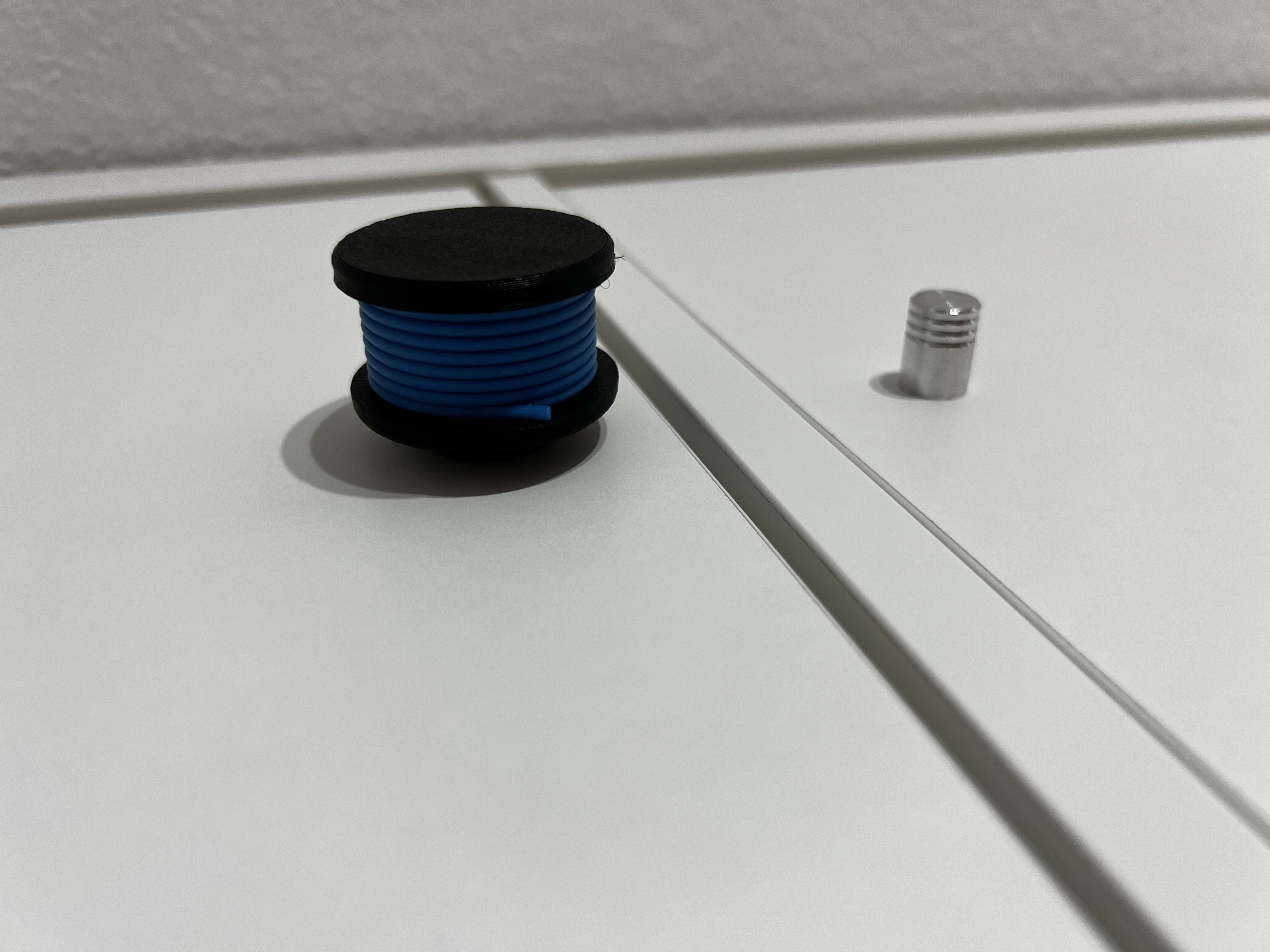 Kallax Filament Spool Knob flatter