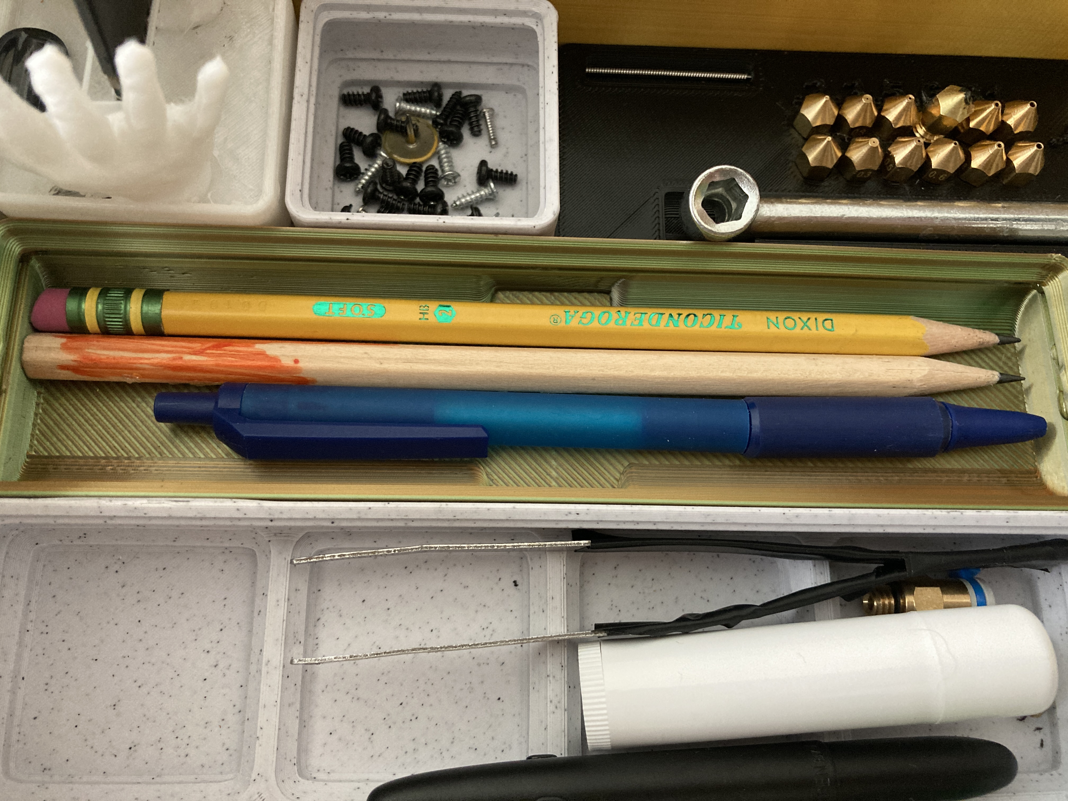 Gridfinity 1x4 simple pen holder