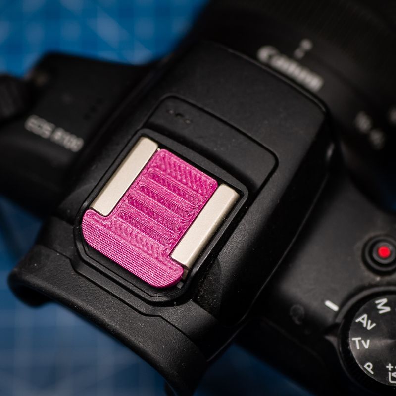 Canon EOS R/RF hotshoe cover by zacharow.makes | Download free STL ...