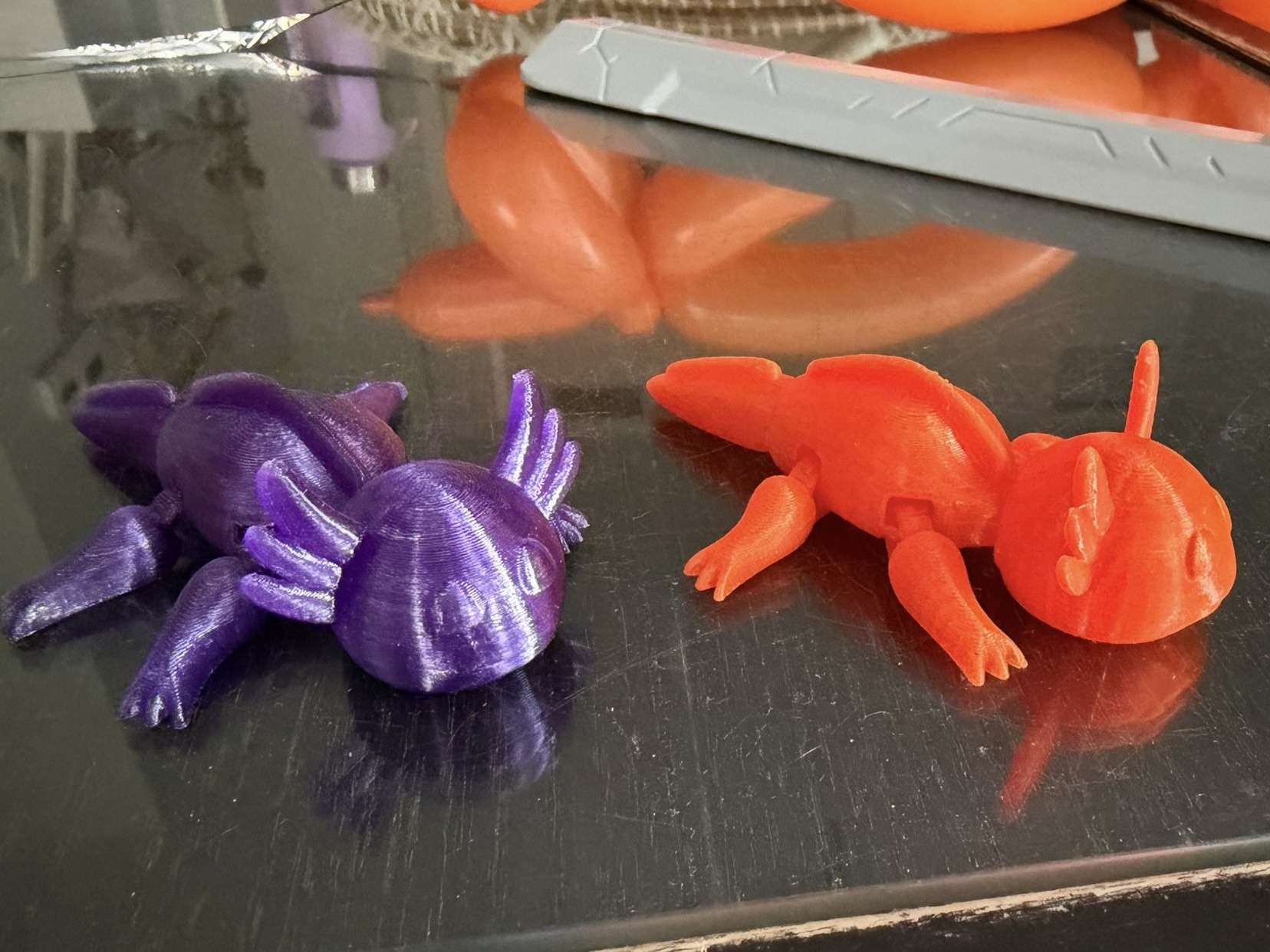 Flexi Ajolote figure