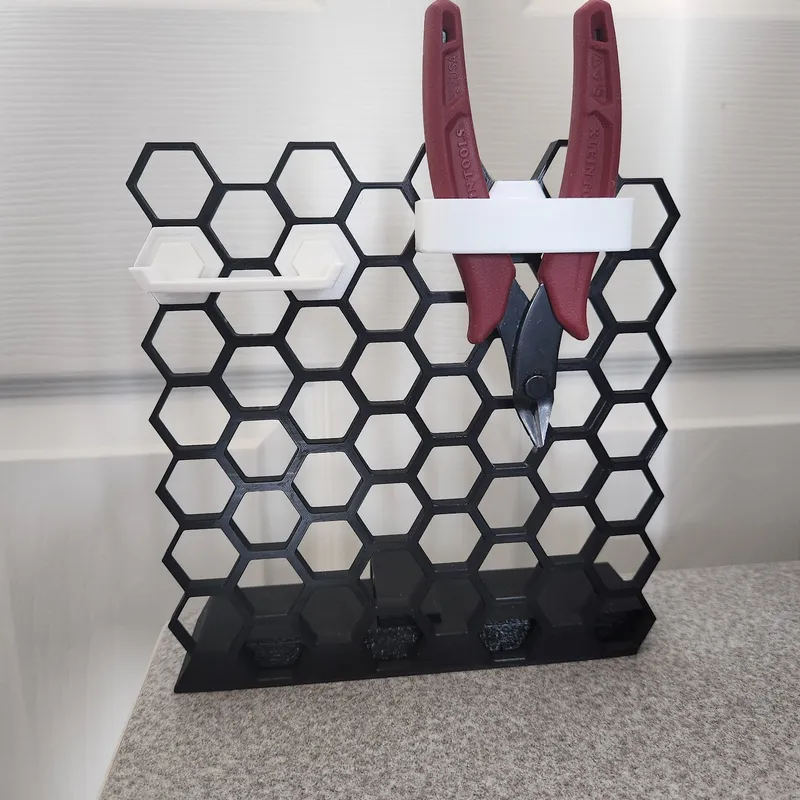 Honeycomb Storage Clamp on Desk Mount by Carl Belcher, Download free STL  model