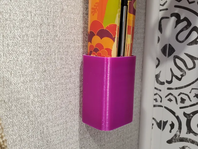 Falt Iron Holder