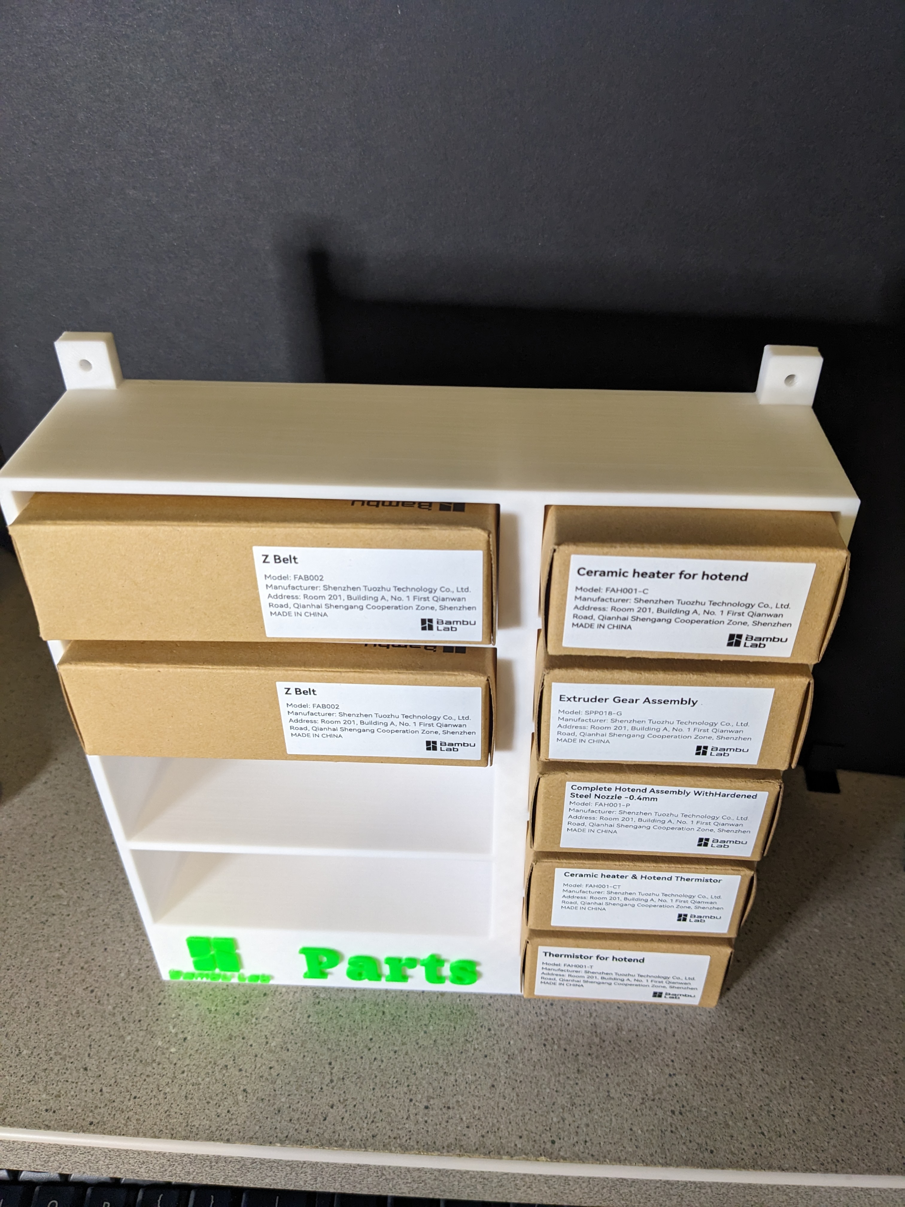 Bambu Lab X1C Small Parts Storage Box w/Hotend Assembly Holders by  DingusDude, Download free STL model