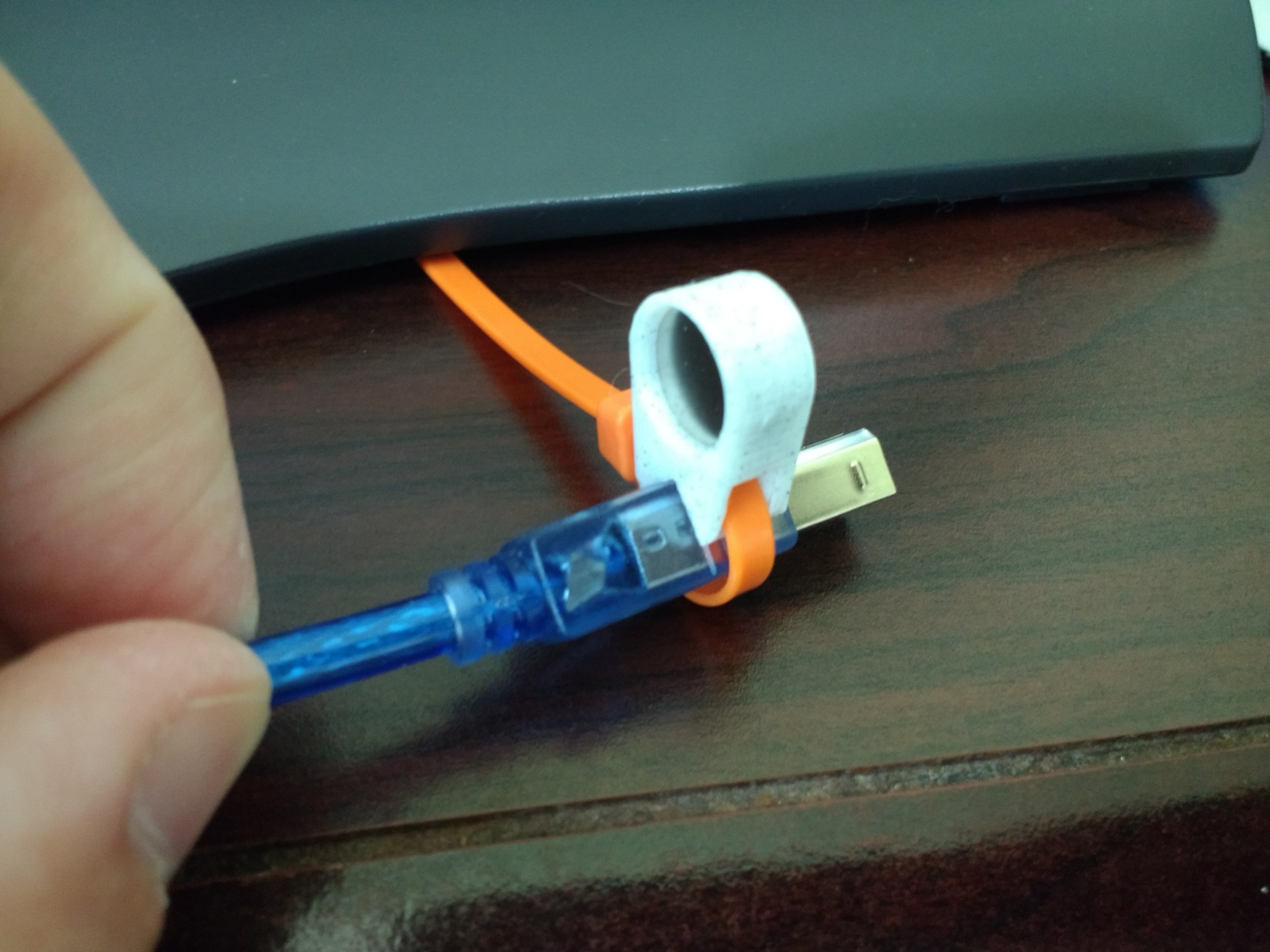 USB & Zip Tie Holder by Jeremy Cook Download free STL model