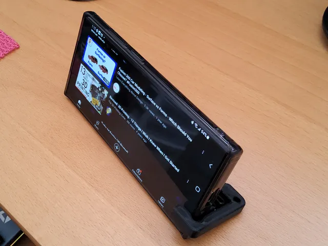 remixed Minimalist Phone Stand