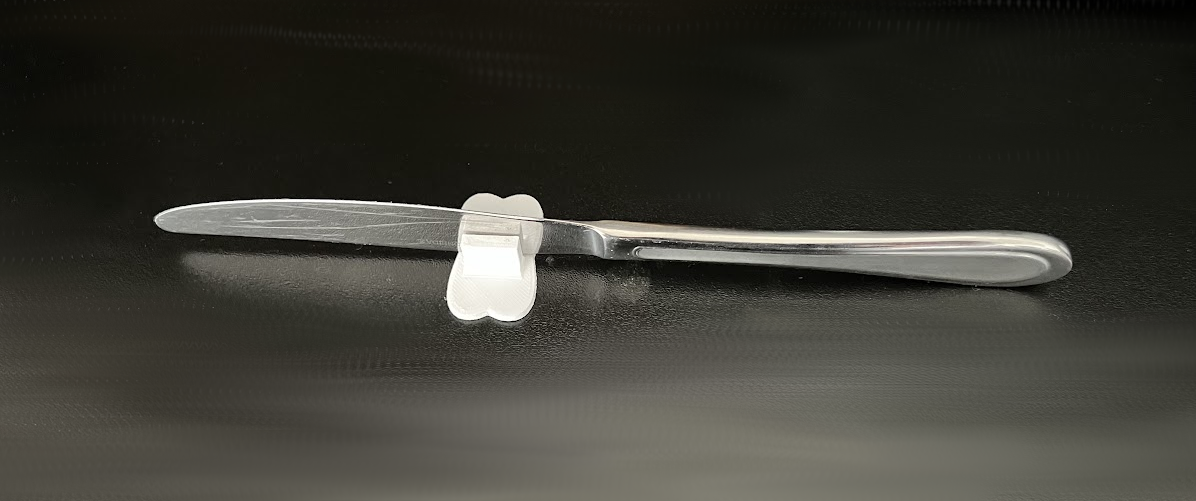 Bread / Butter knife holder by rootsuid Download free STL model